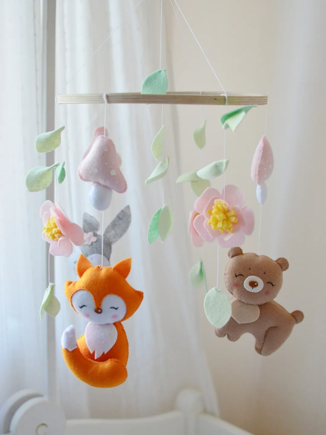 Newborn gift Baby mobile for girl, Woodland Nursery decor, cute forest animals, fox, flowers, Boho baby mobile
