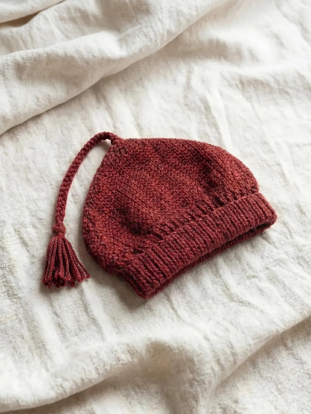 Crochet Nisselue Hat Pattern PDF, Crochet patterns Gift, Crochet hat pattern, Pattern for a Cozy Hat, Beginner Friendly (PDF download)