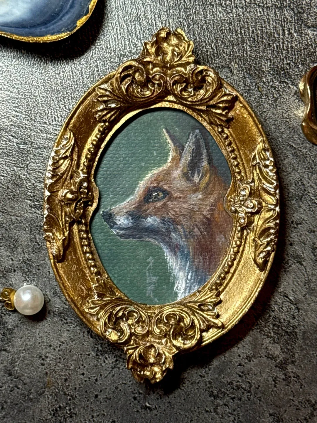 Framed Fox Oil Painting: Original Wild Animal Art Gold Oval Frame