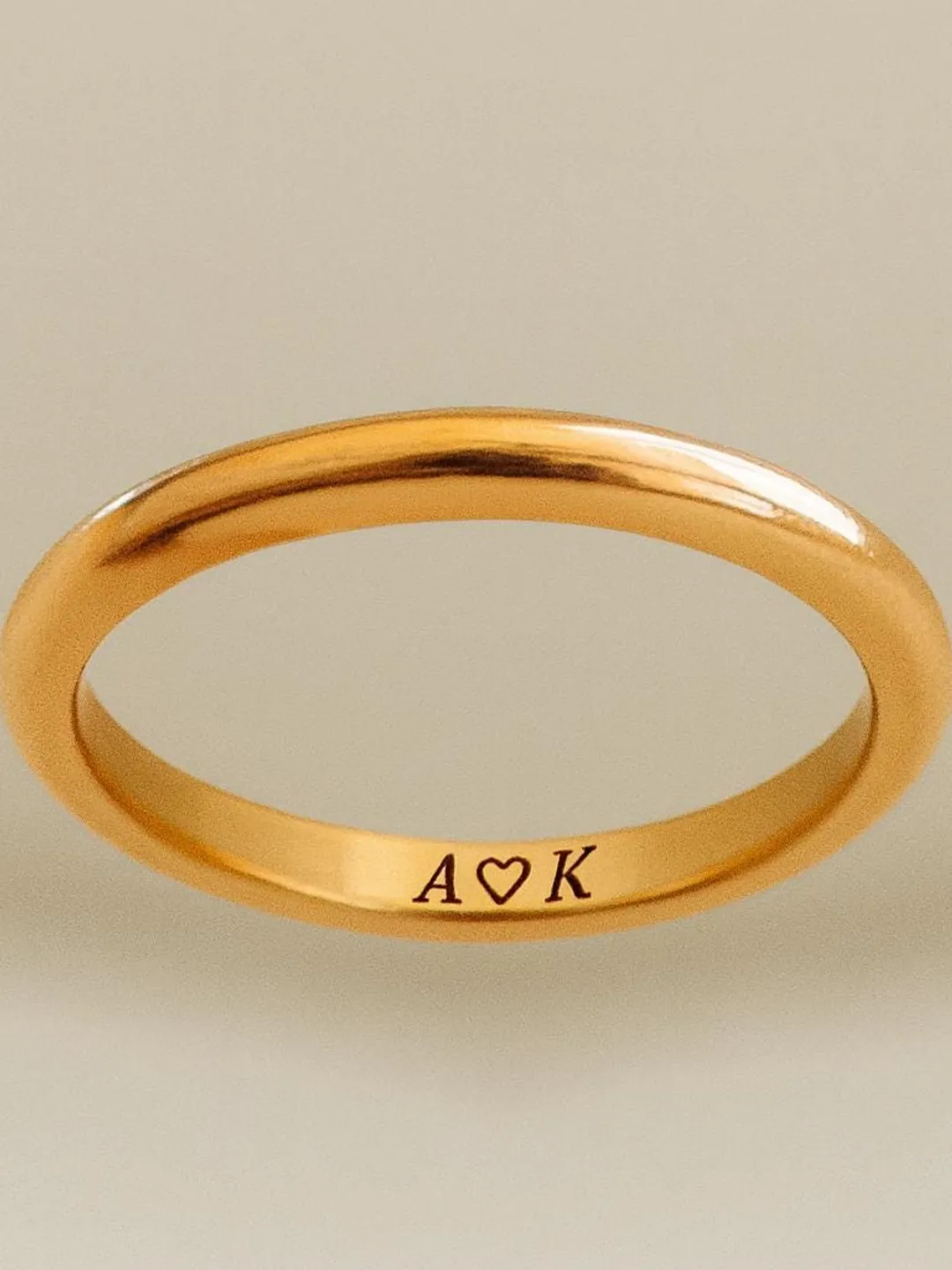 Custom Engraved Name Ring – Personalized Thin Band Ring – Minimalist Stackable Jewelry – Dainty Gold Ring – Dainty Jewelry Gift for Her
