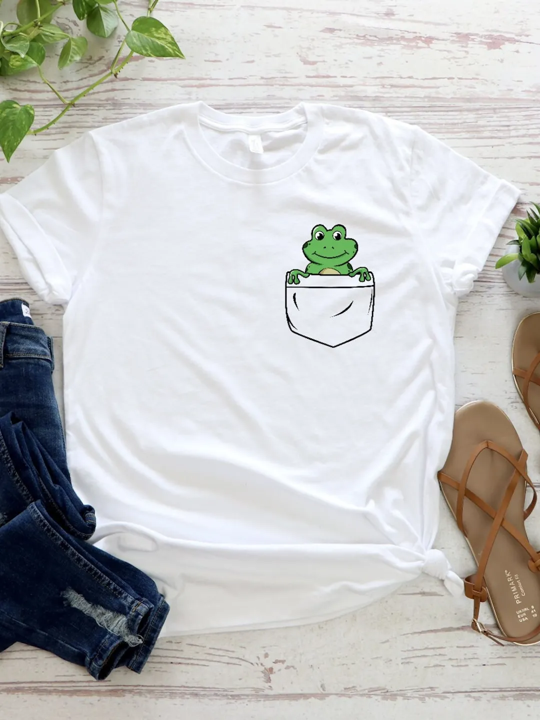Pocket Frog Shirt, Animal Lover Tee, Christmas Gift