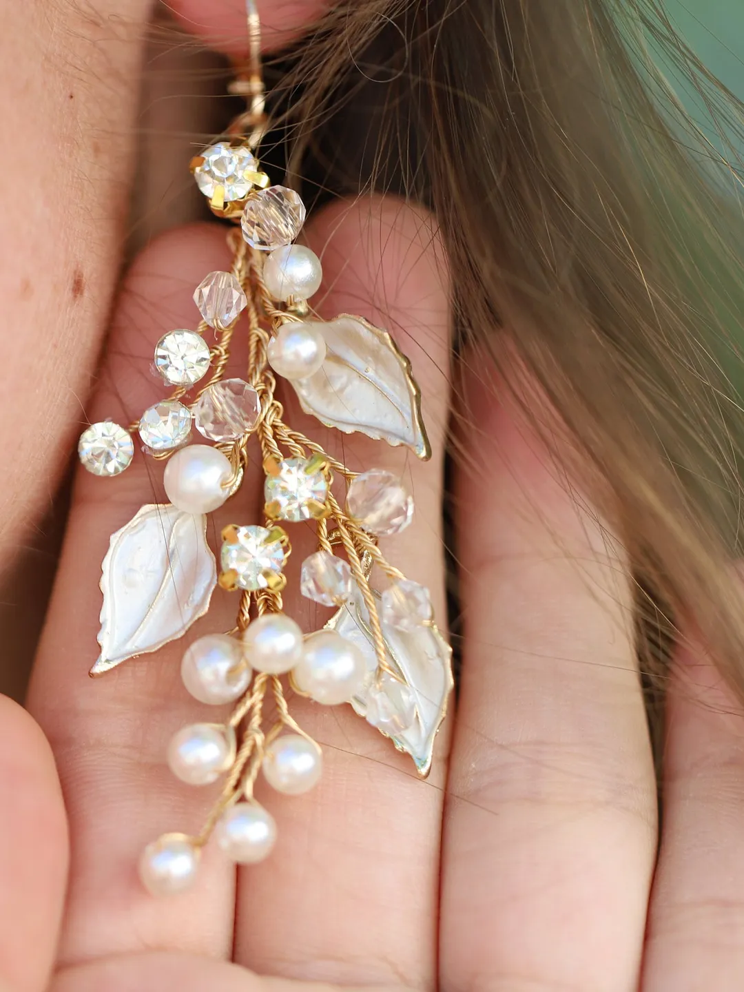 Swarovski Crystal Pearl Wedding Earrings Gold Bridal Earrings Boho Wedding Earrings Leaf Bridal Earrings Bridesmaid Boho Bridal Earrings