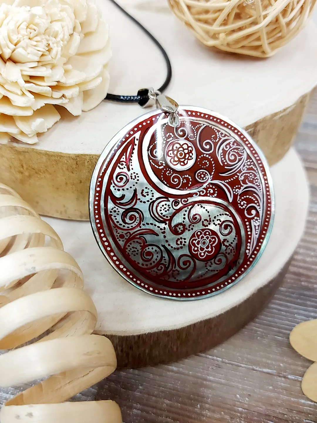 Pearl pendant necklace: Brown Paisley Yin Yang nacklace hand painted on ...