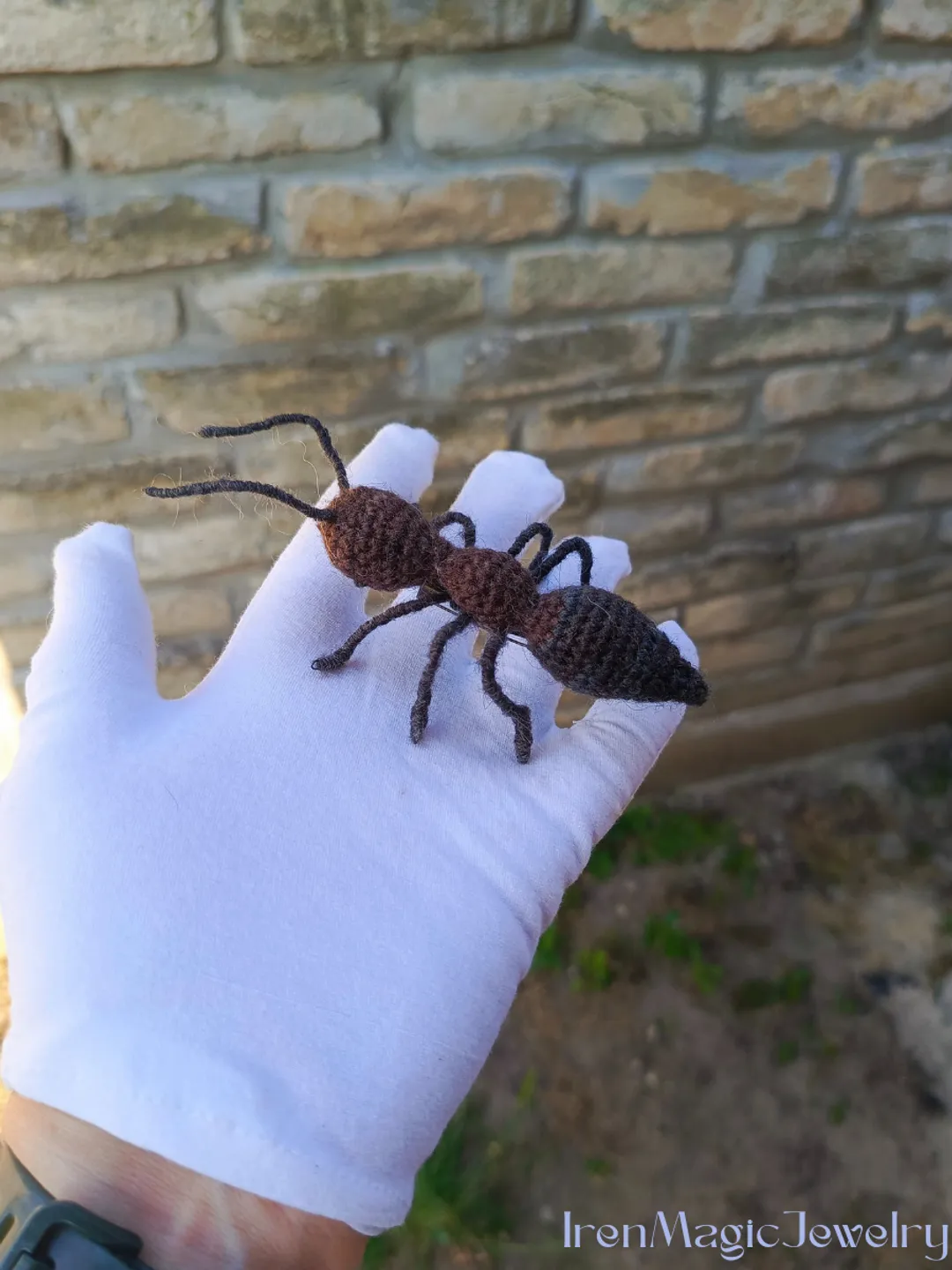 Realistic Black Ant Brooch – Handmade Crochet Insect Pin