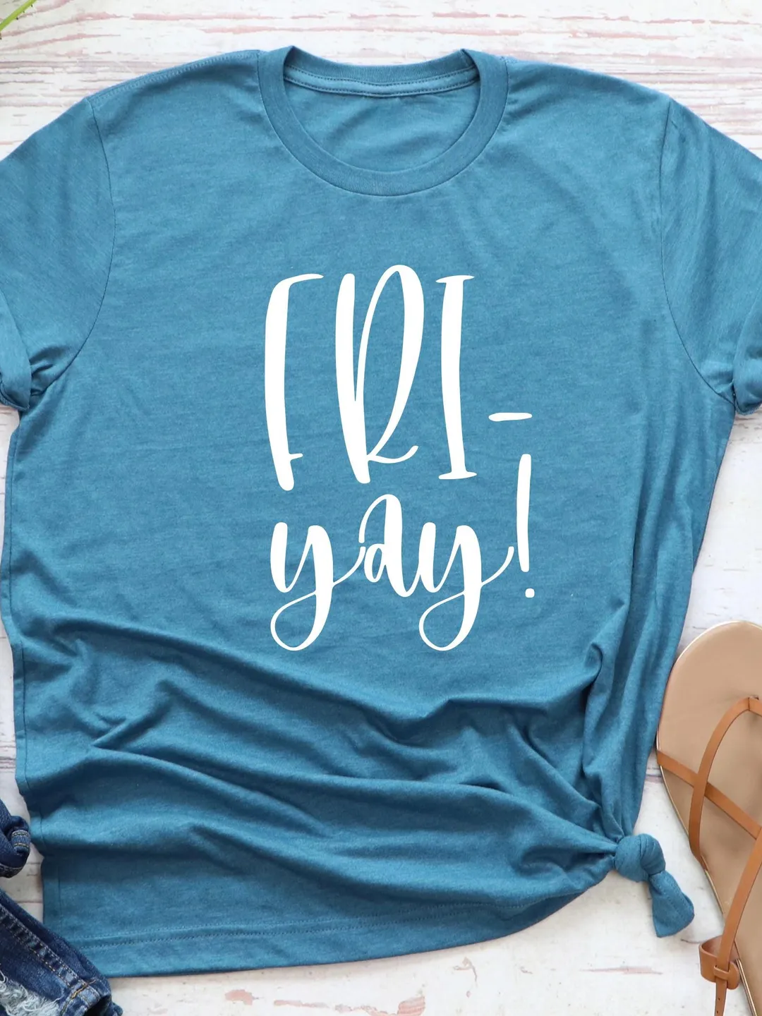 Friyay T-Shirt: Funny Weekend Shirt for Teachers & Moms