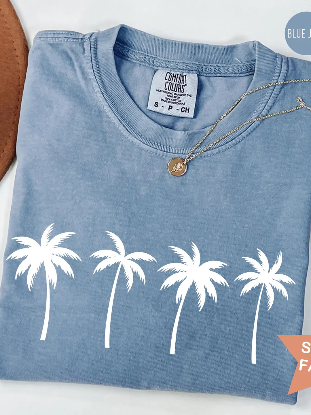 Comfort Colors® Palm Tree TShirt, Aesthetic Shirt, Tropical Shirts, Beach Shirts, Vacation Shirt, Summer T Shirt, Girls Trip T-Shirt