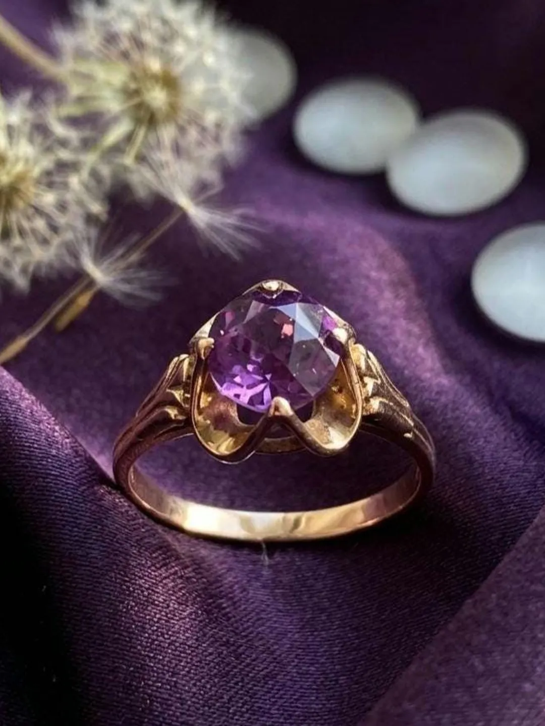Vintage Soviet Gold ring with faceted purple stone, 583 stamp
