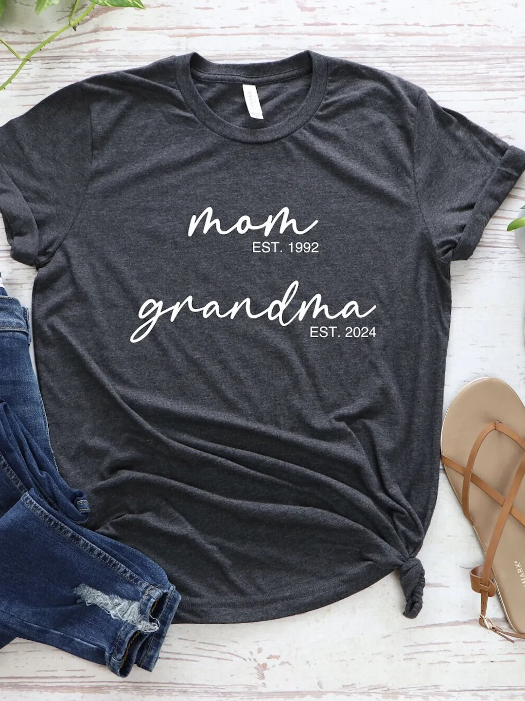New Mom T-Shirt - Relaxed Fit, Soft Cotton Blend