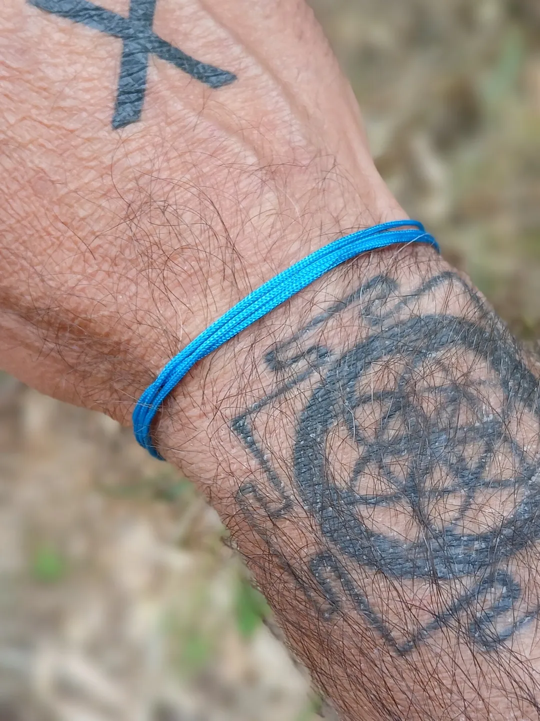 Carabiner Wrap Bracelet Unisex - Handmade Surfer Beach Bracelet - 100% Waterproof - String Rope Bracelet - Gift for Men Her