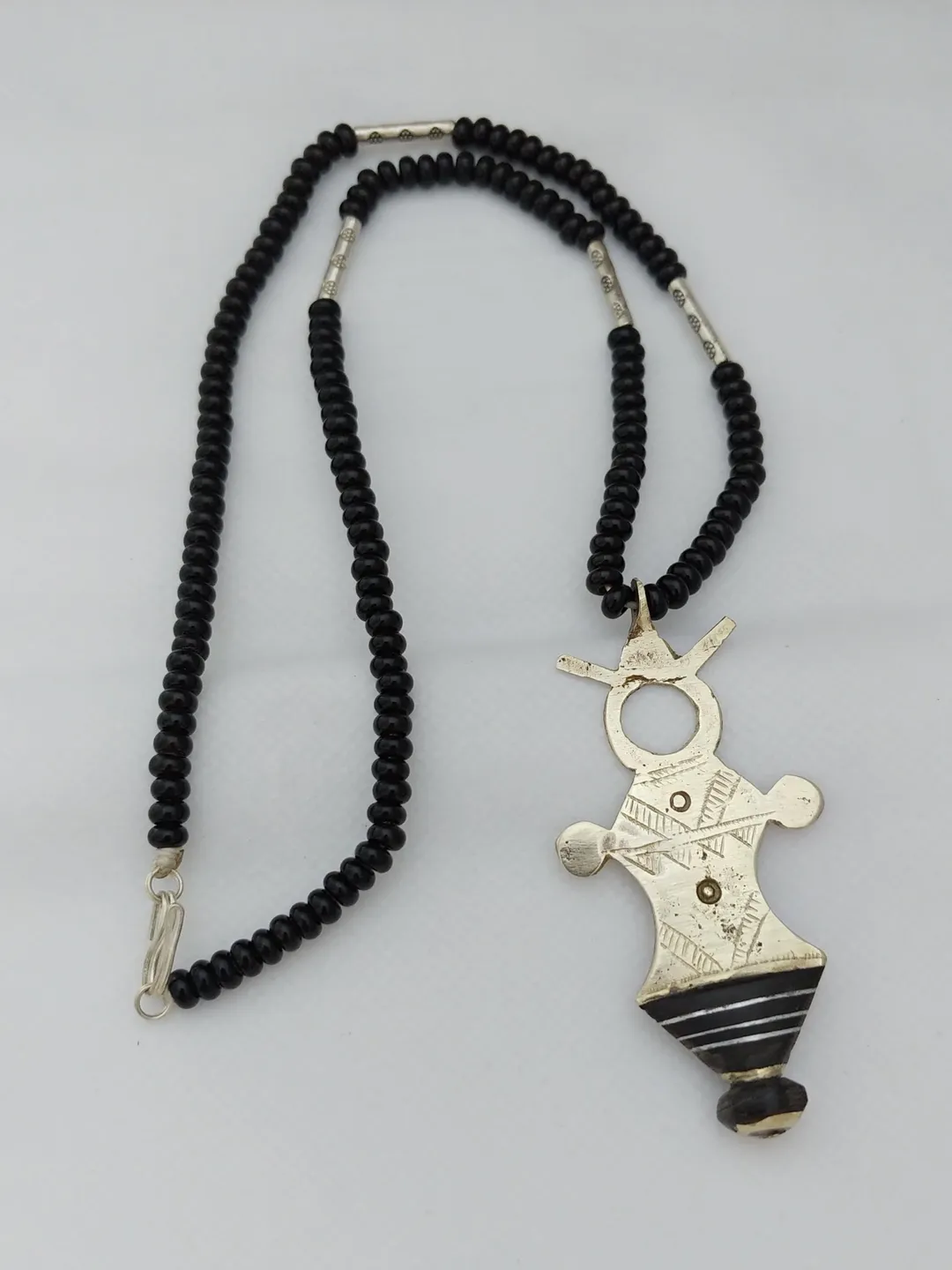 Vintage Tuareg Necklace Metal Ebony: Cross Pendant Black Beads