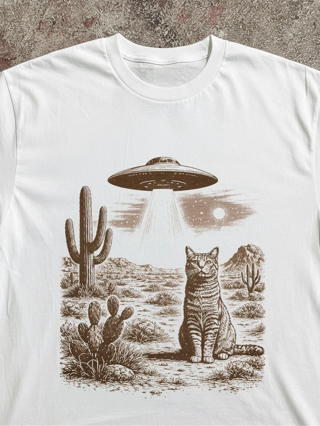 Retro Cowboy Cat Shirt, UFO Design, Wild West Vibes (Unisex S-XL)
