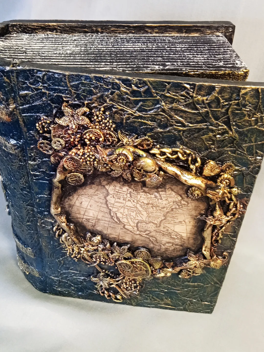 Jewelry box , Book-box №3