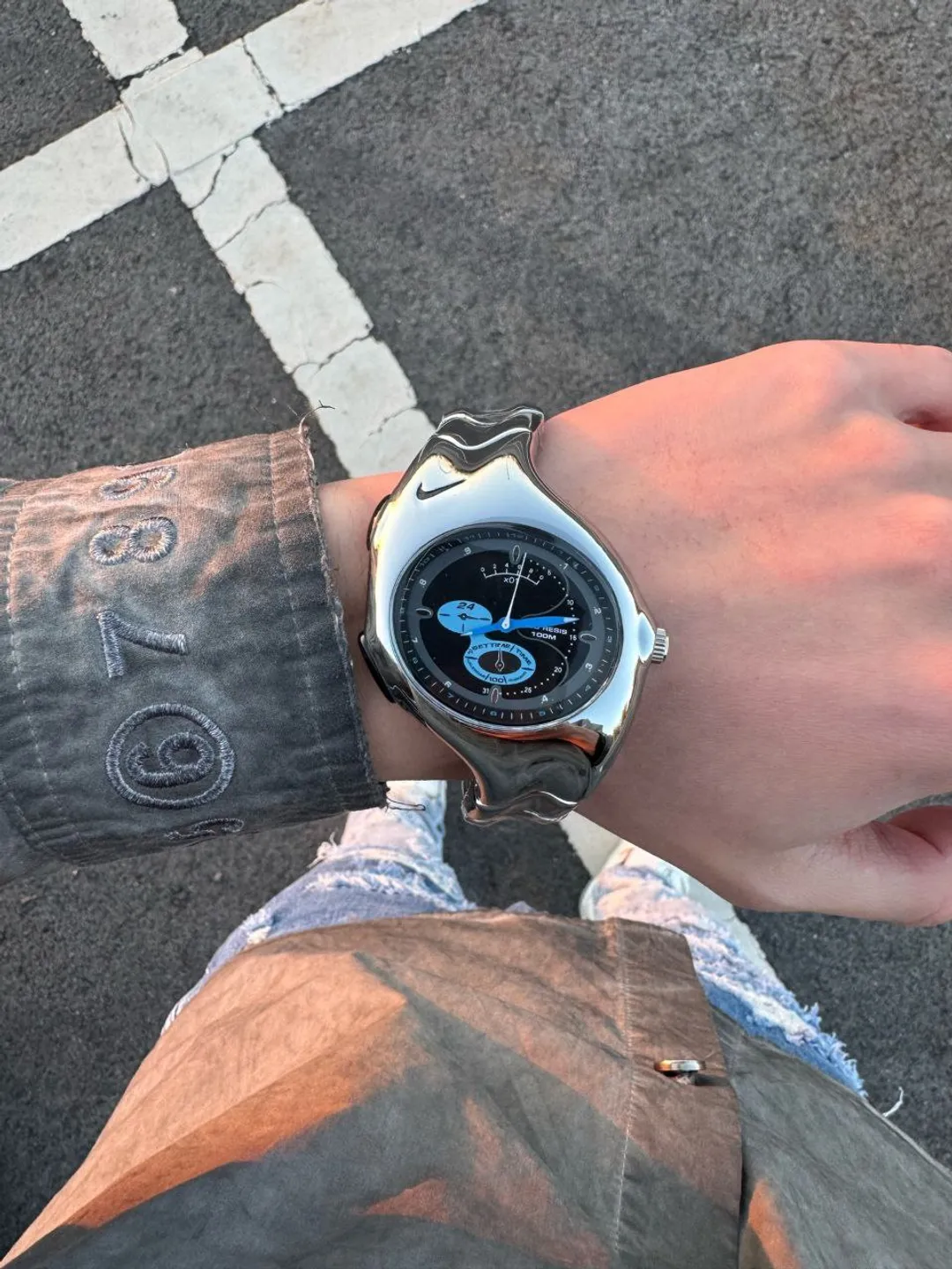 Nike Triax is a sports watch with an iconic design and a