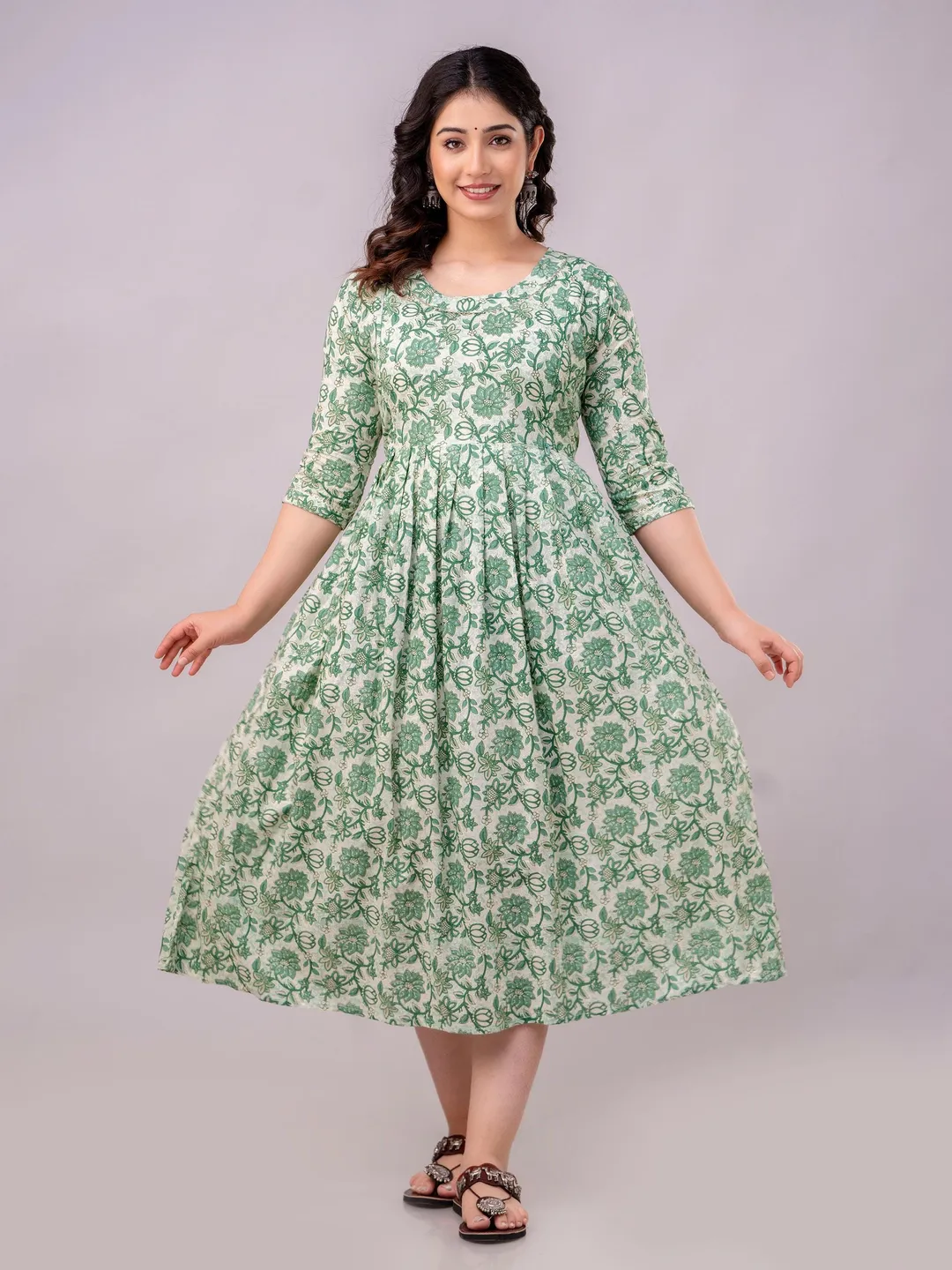 Floral Print Maternity Dress: Cotton Nursing Gown with Zippers Floral Print Maternity Dress: Cotton Nursing Gown with Zippers