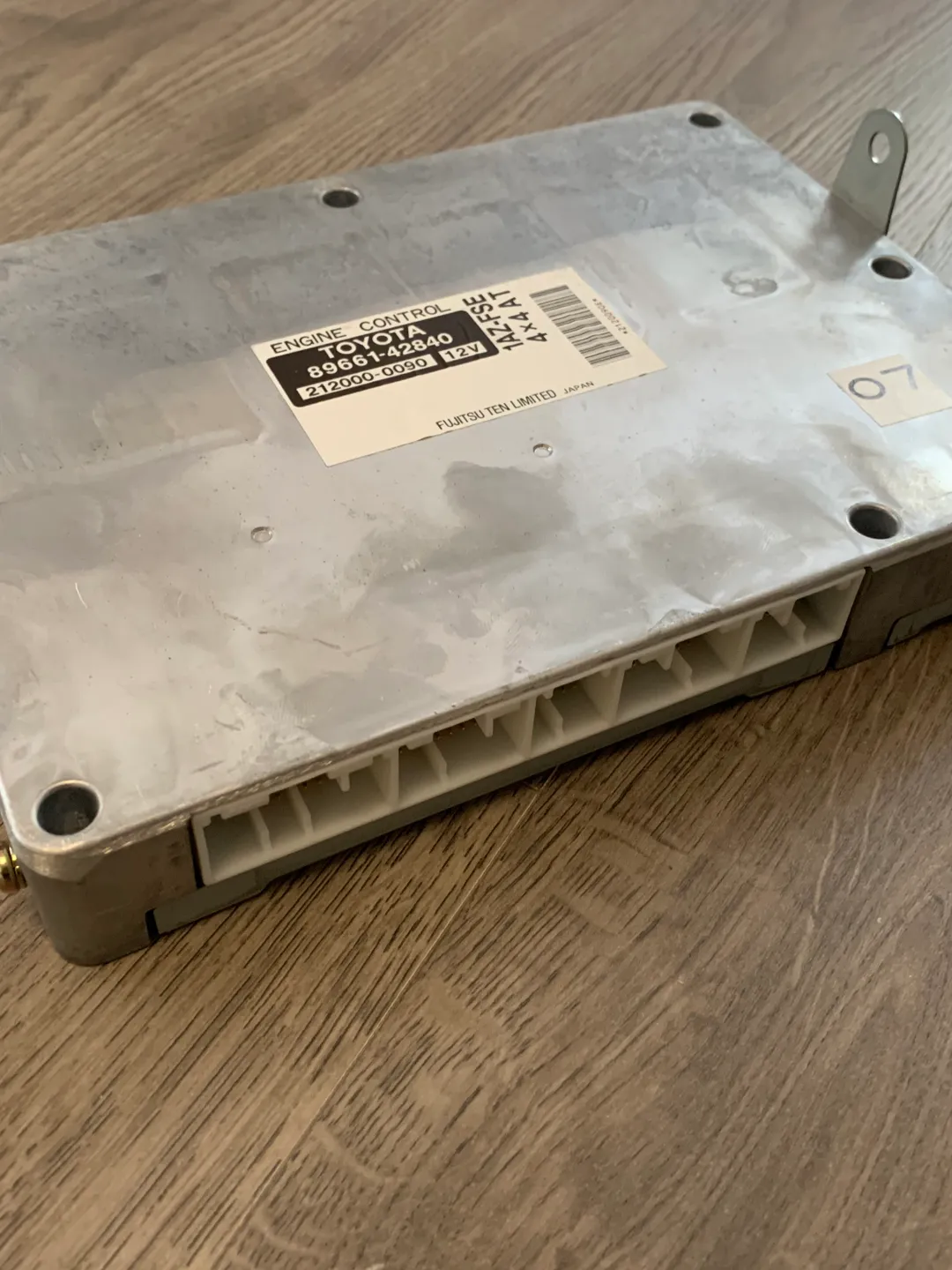 Engine Control Module ECU 89661-42840 8966142840 Toyota RAV4 1AZ-FSE