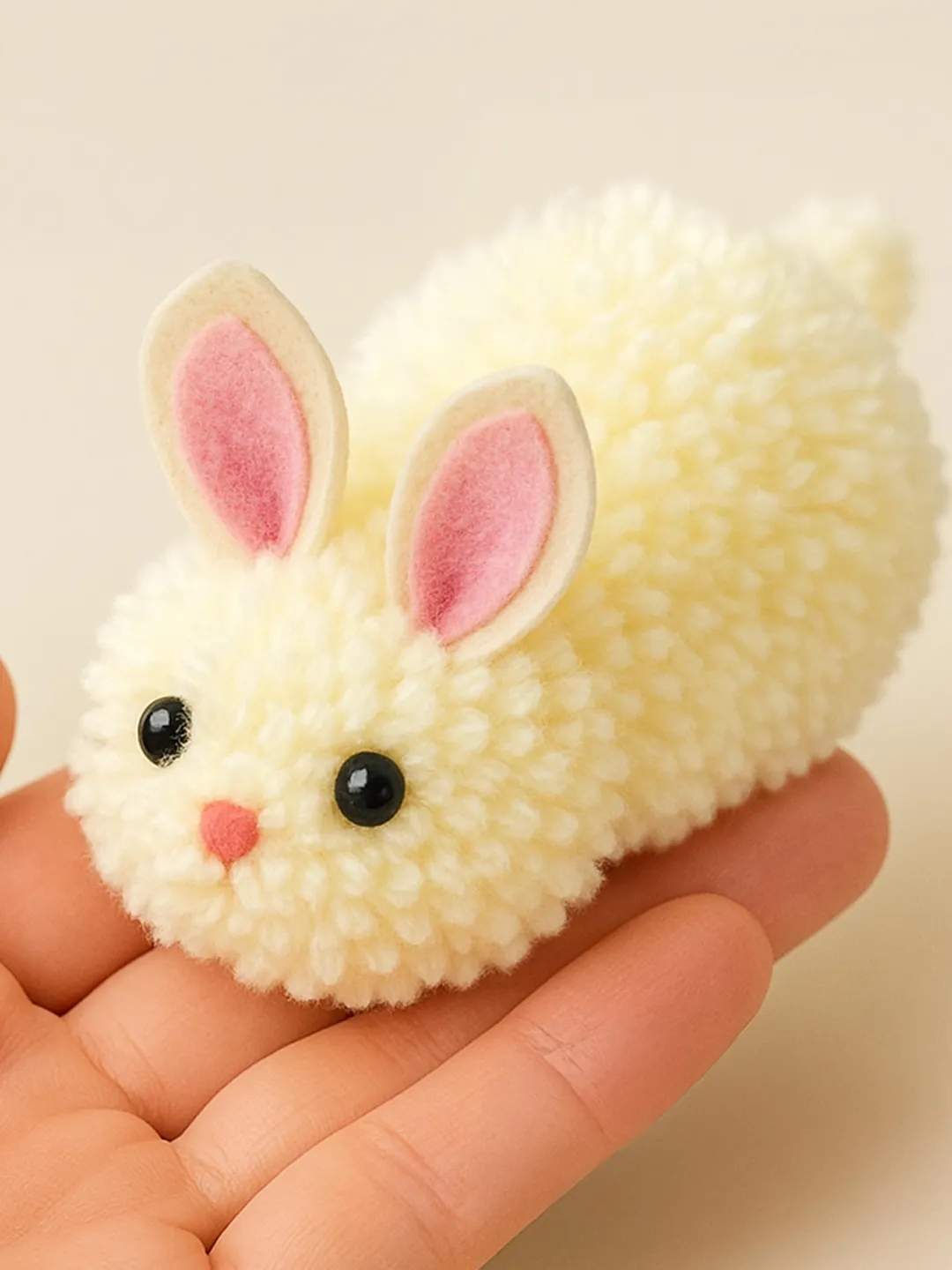Pom Pom Bunny DIY Pattern Tutorial, Easy Rabbit Craft Tutorial for Easter Decorations, Handmade Rabbit Decoration, Instant Download