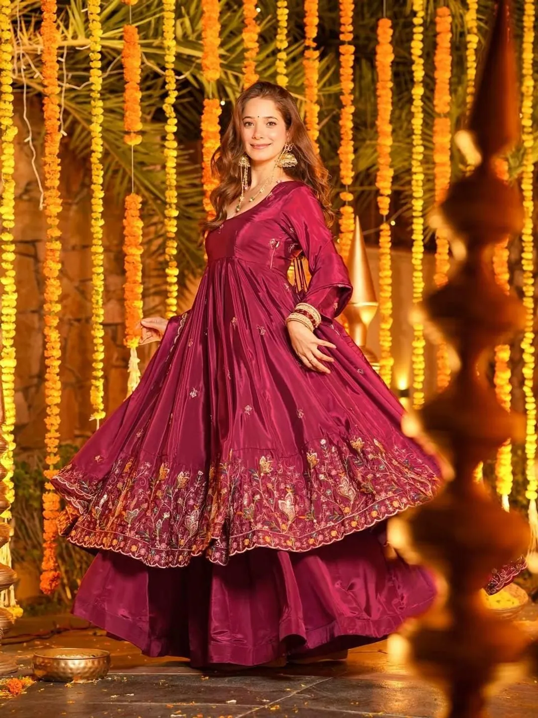 red indian party dress Maroon Anarkali Gown with Embroidered Hem Indian Festive Dress for Women  Wedding Party Ethnic Anarkali Suit Indian outfit