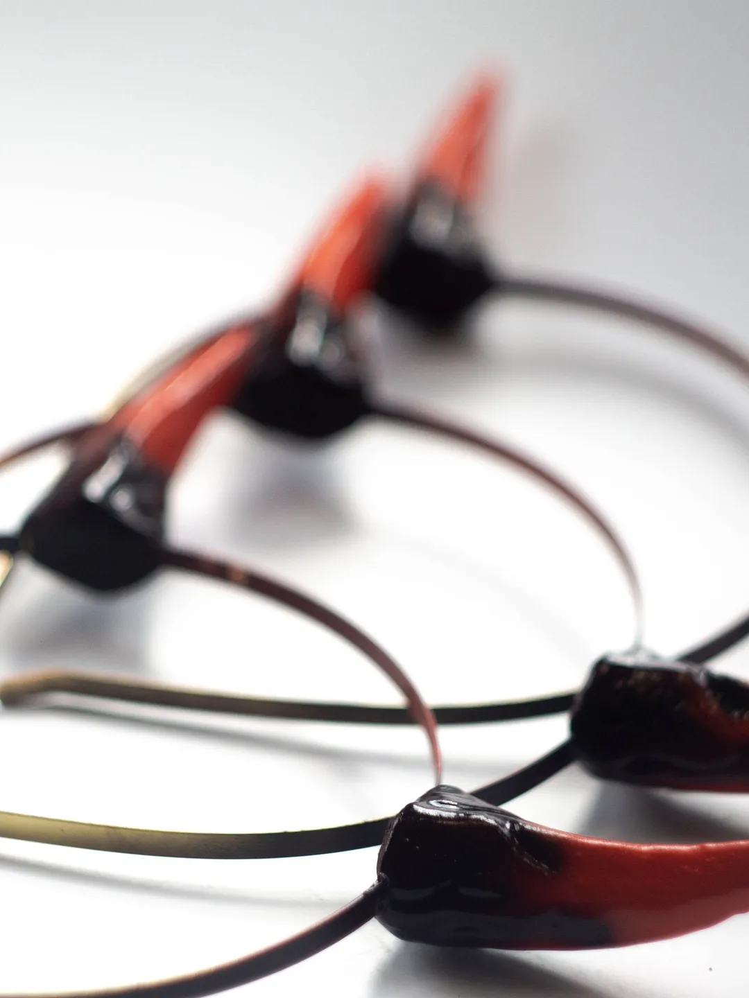 Pack of 3 Small Devil Horns, Halloween Devil Horns Headband, Glow in the Dark Accessories, Red Horns, Cosplay Horns, Three Pairs of Horns