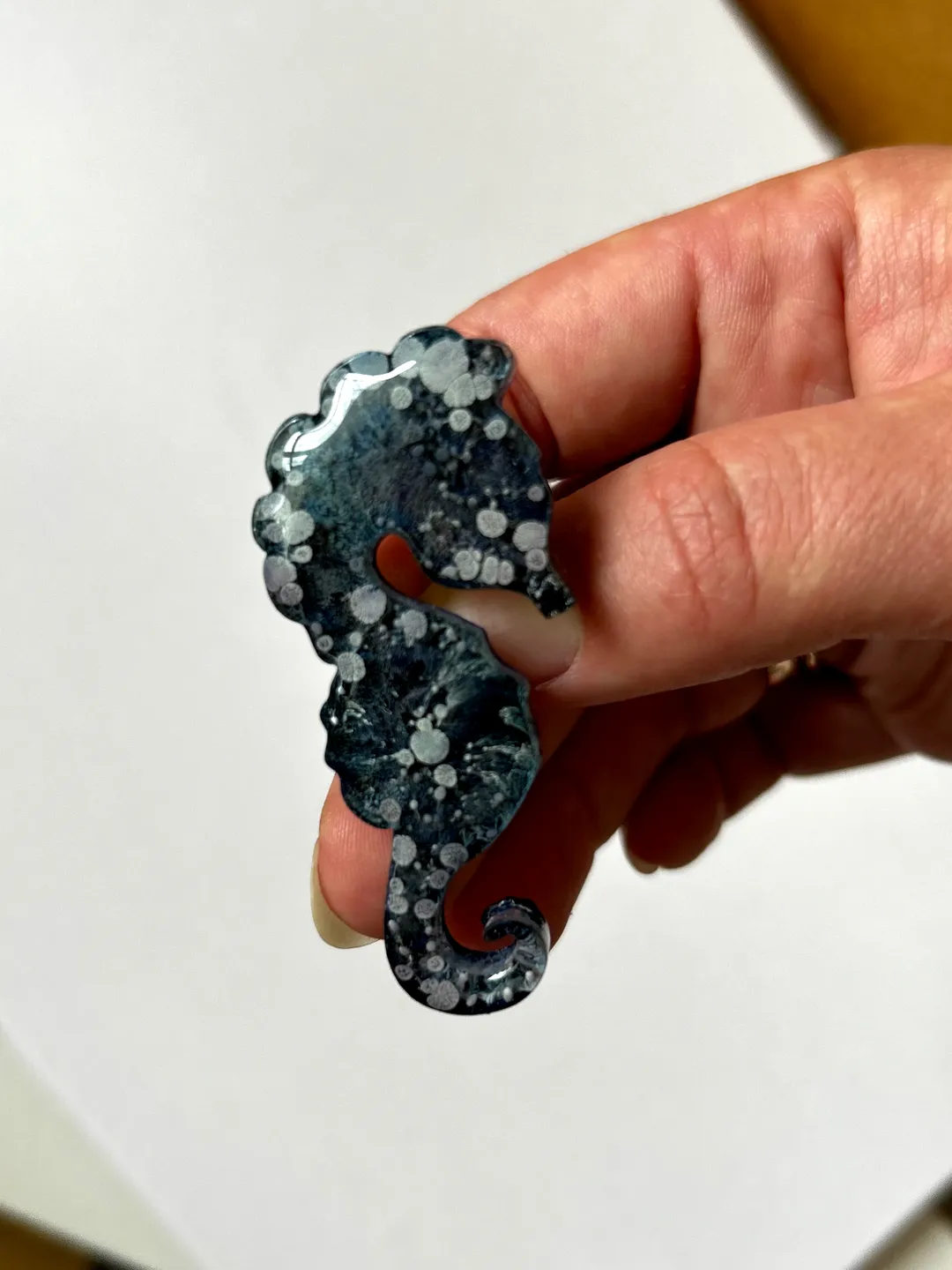 Seahorse shape resin brooch, unique brooches, seahorse brooch, large brooches, jewelry for a wedding bag.