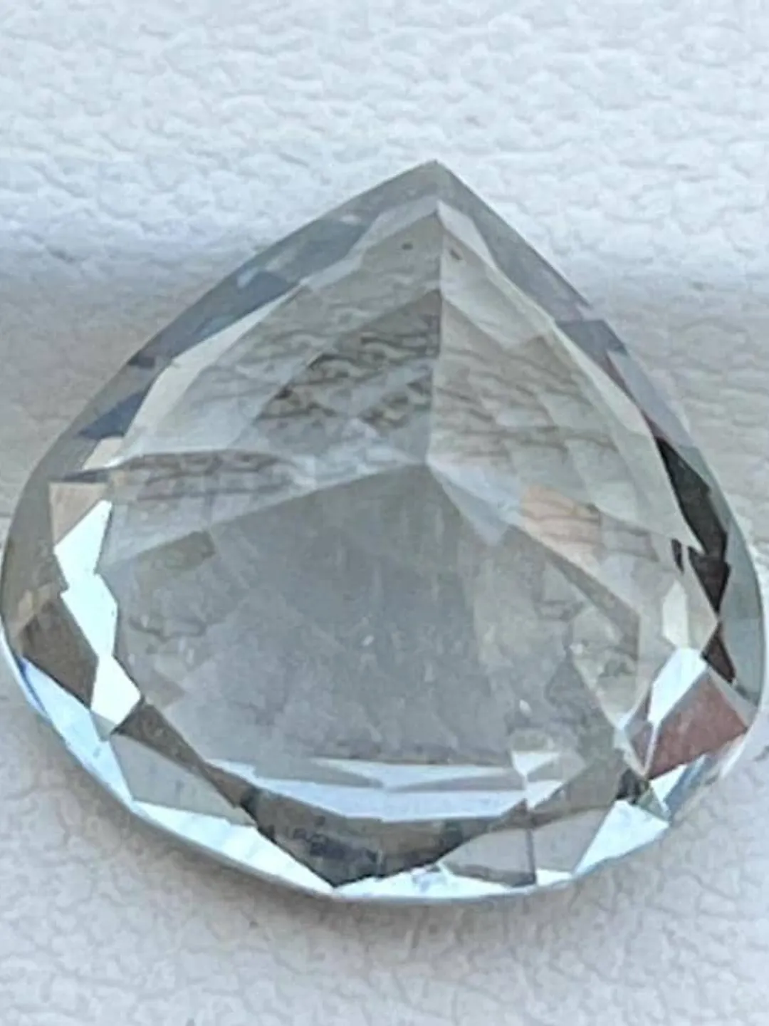 5.05CTS Natural Grey Beryl Gemstone: Heart Shape For Making Jewellery