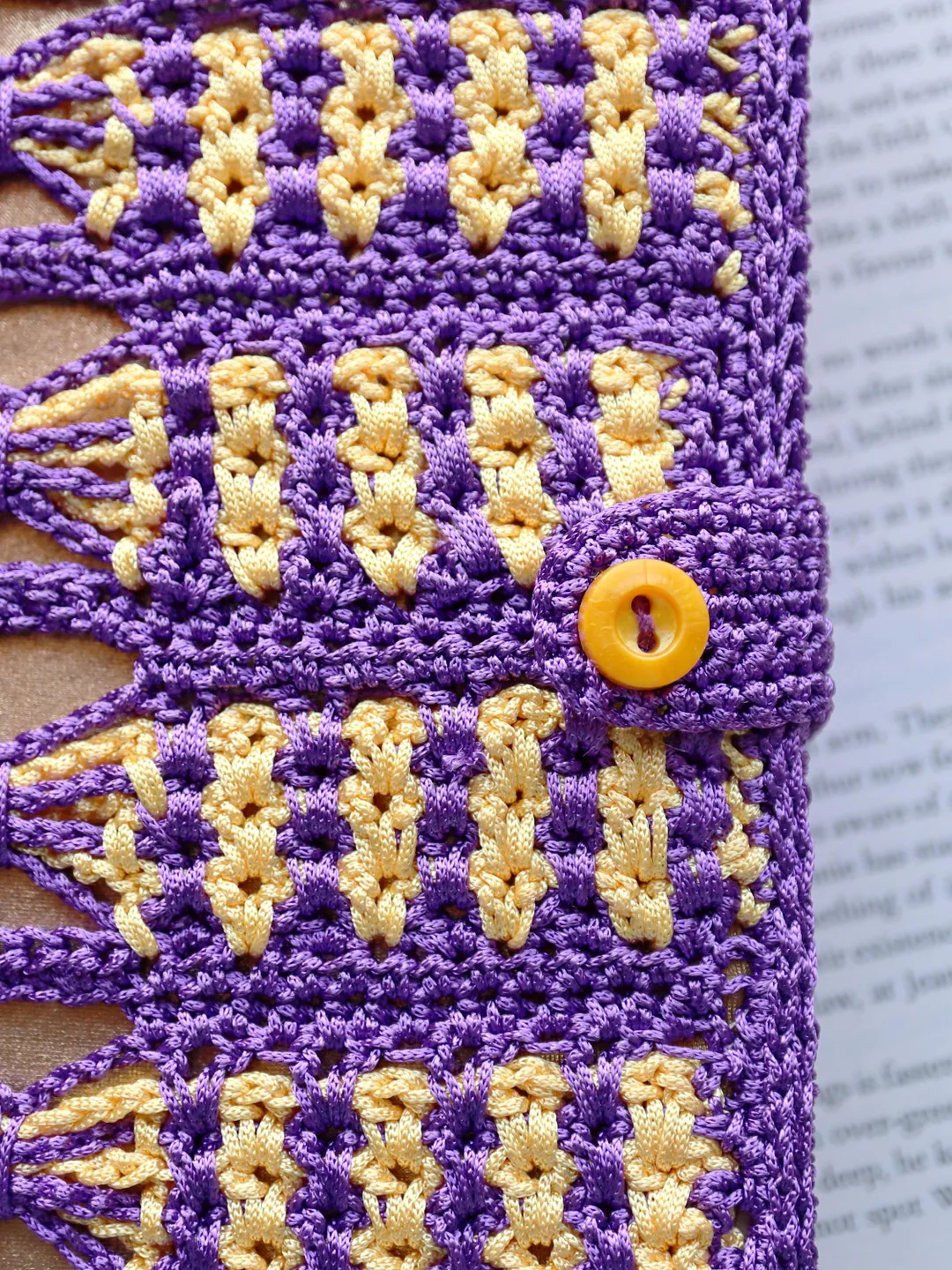 Crochet Book Cover Pattern PDF, Bow Stripe A5 Book Sleeve, Nylon Cord ...
