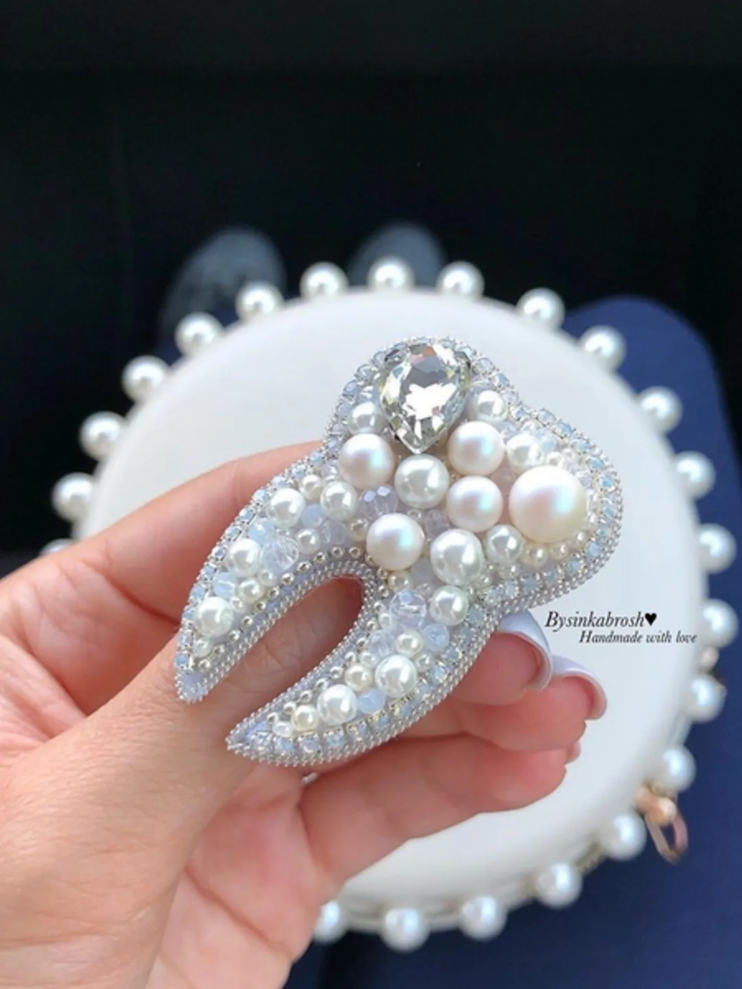 Tooth brooch/handmade tooth/handmade brooch/handmade jewelry/present for doctor/gift for dentist