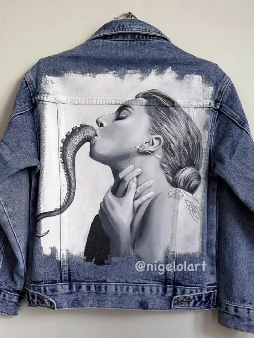 【GRAVER】23FW★ Elbow Drawing Smile Denim Jacket Designer fashion, Seoul-fully created | W Concept