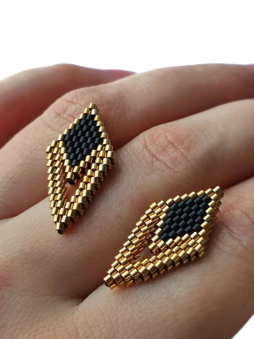 PDF tutorial - Beaded Diamond Shape Earrings