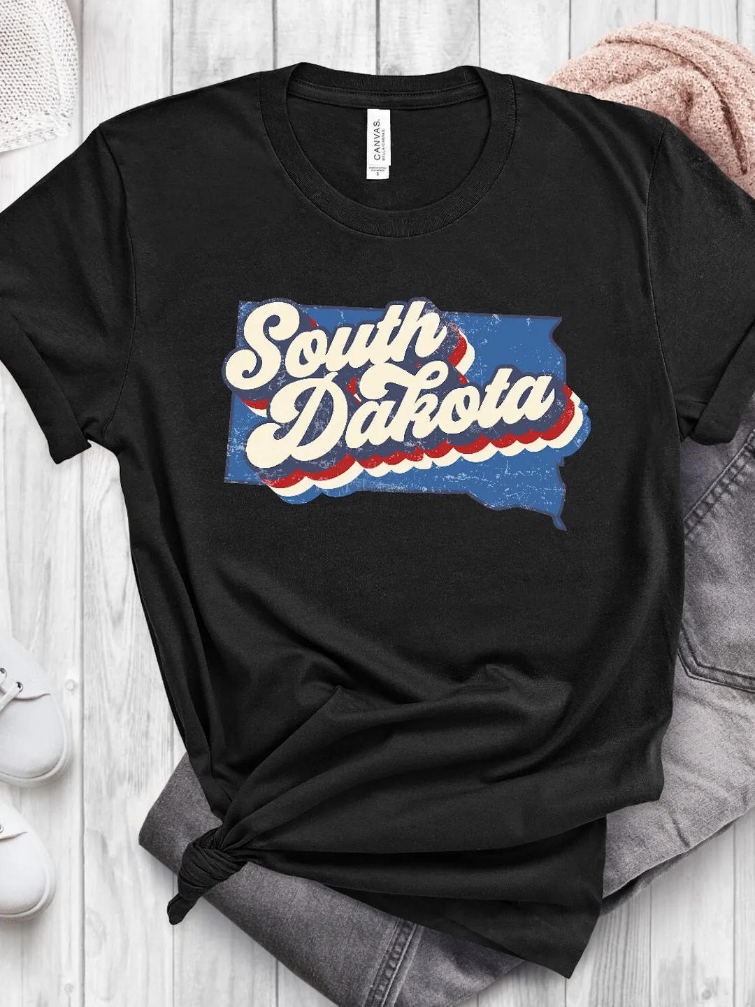 South Dakota State Shirt: Retro Vintage Look (Unisex and Women's Tee)