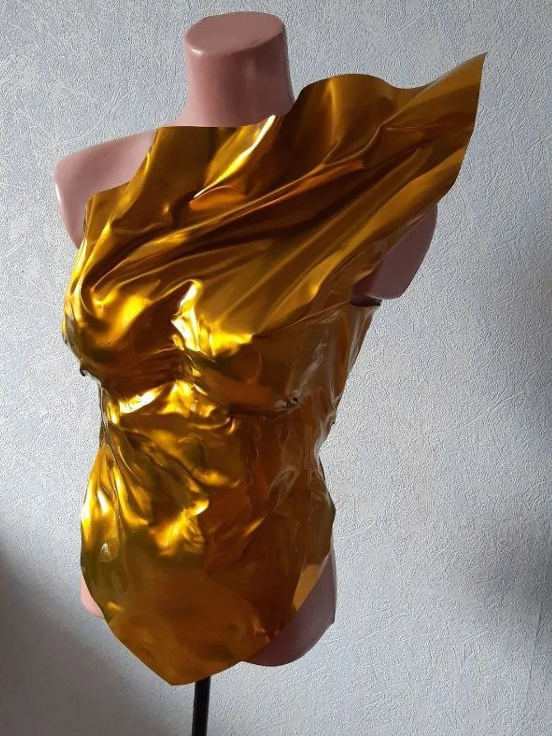 Cuirass Armor StrawberryCostumes-Cosplay-Cuirass-FantasyStrawberry Wolf Armor Chest Suits - Cosplay - Royal - Gold - Chest - Fantasy- Corset