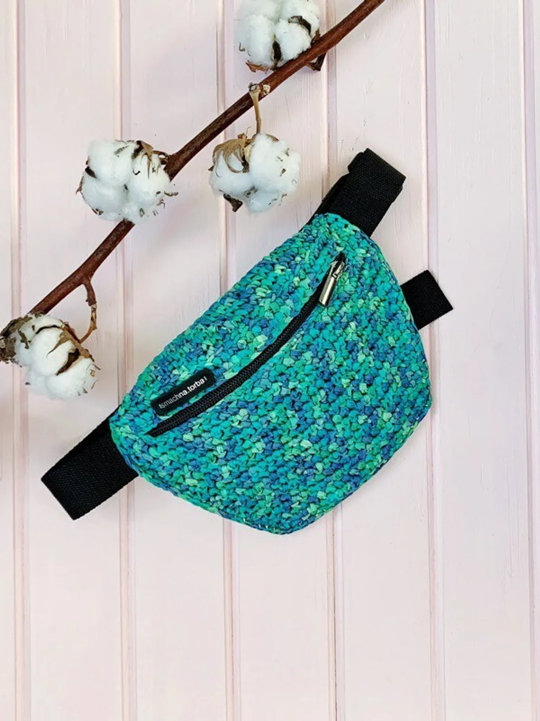 Fanny pack with raffia yarn, toddler kids crochet purse bag, crochet belt bag, bag from raffia, crochet boho hip bag, bum bag