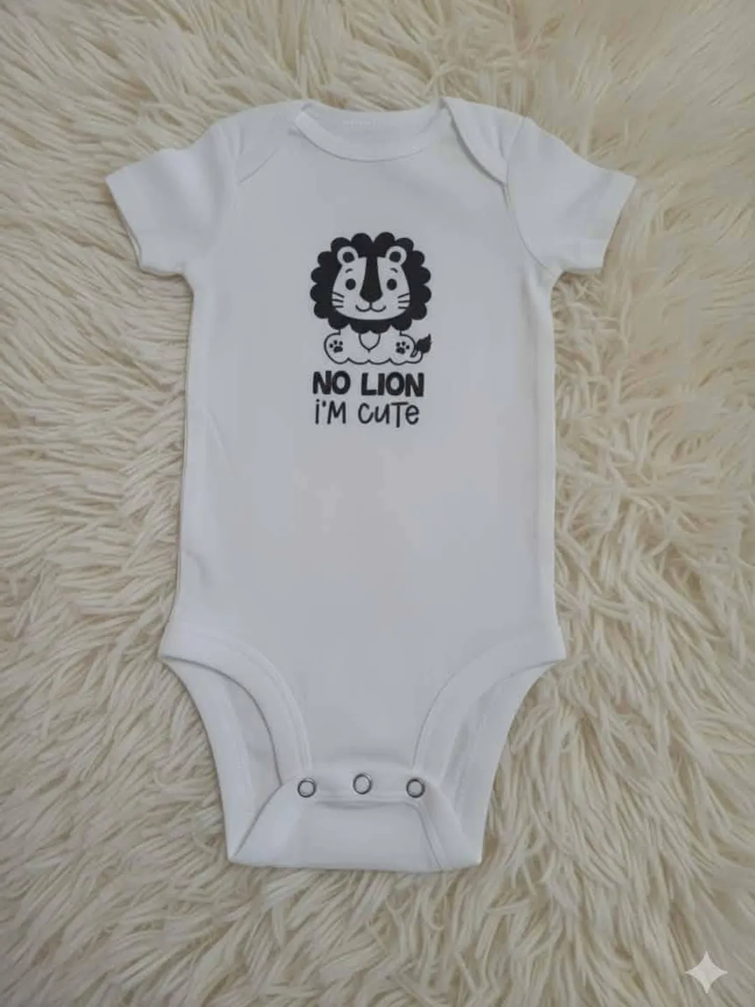 No Lion I'm Cute Baby Onesie Funny Lion Baby Shower Gift Cotton Bodysuit