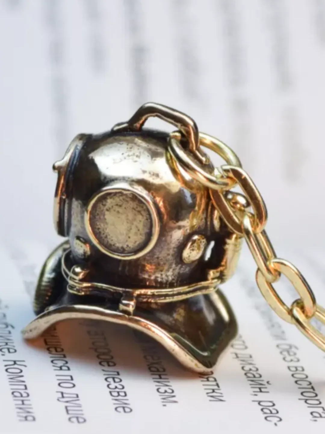 Keychain Helmet of a Scuba Diver