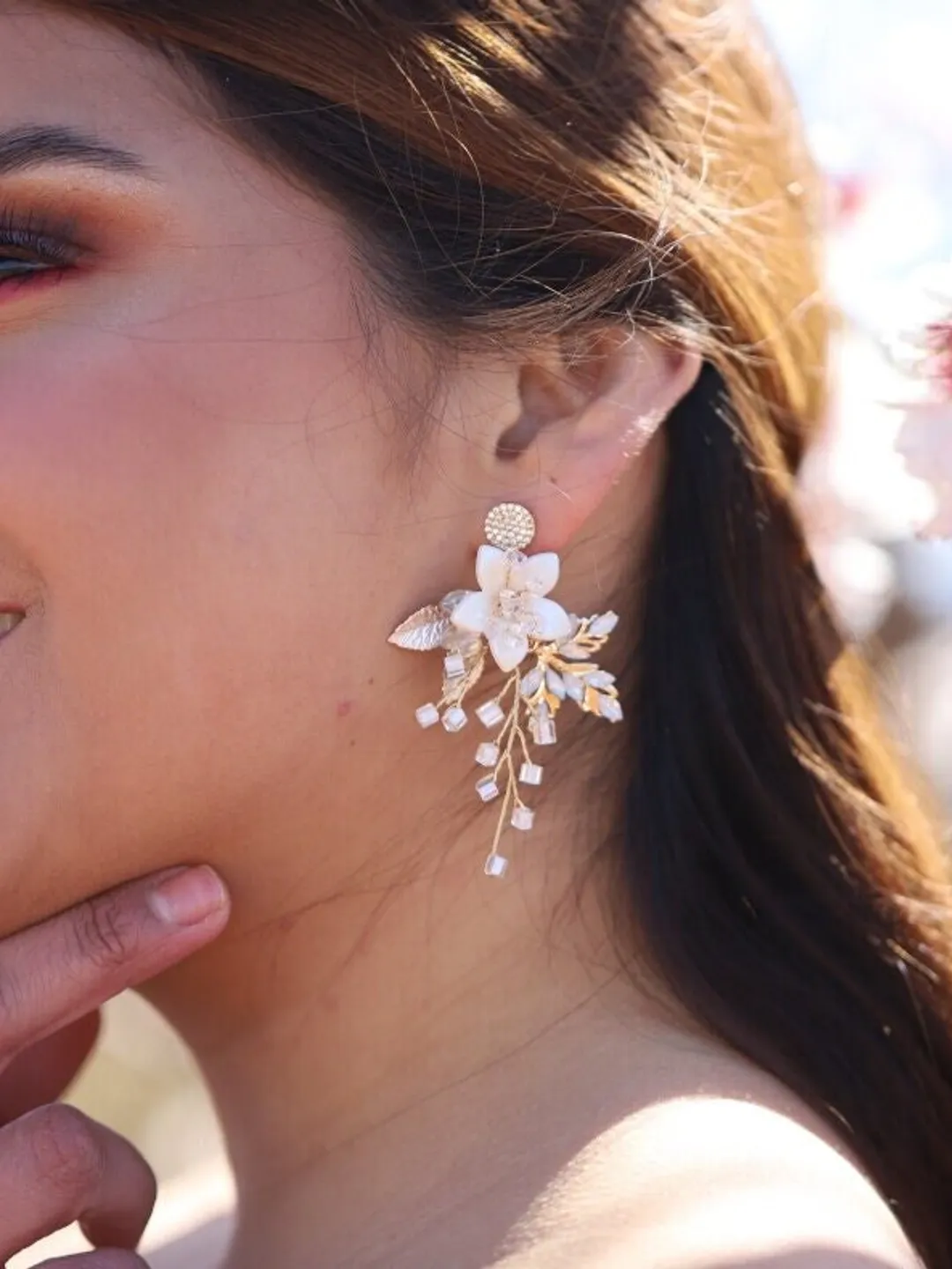 Champagne Gold Boho Wedding Earrings Delicate Porcelain Flowers Wedding Earrings Floral Bridal Jewelry Chandelier Statement Wedding Earrings