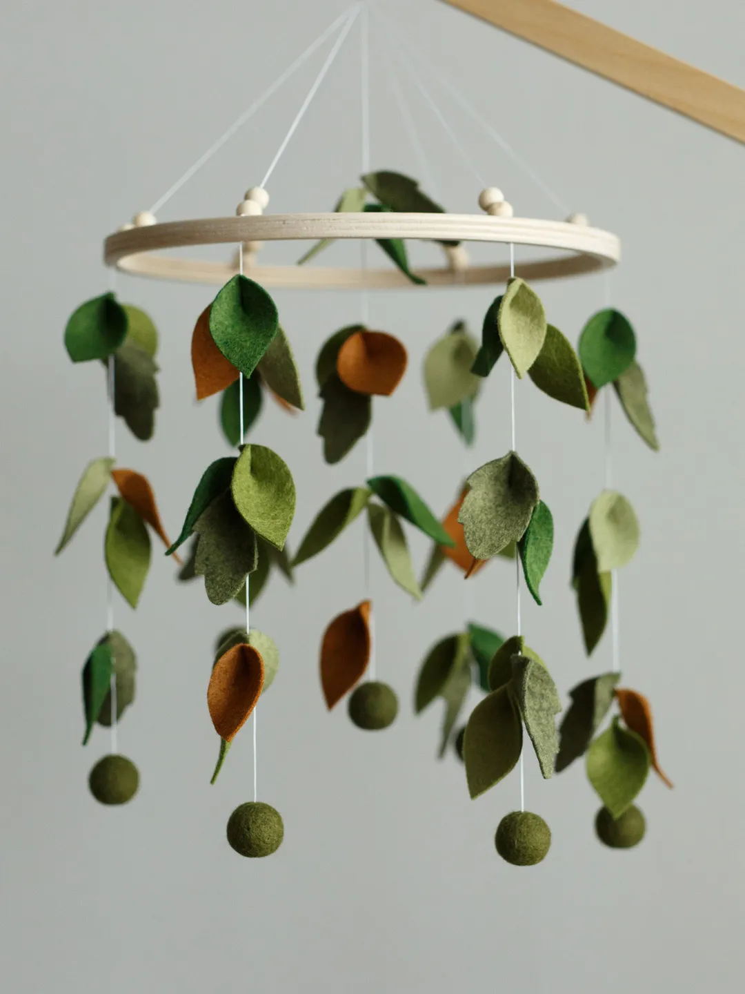 Handcrafted Leaf Themed Felt Baby Mobile - Customizable Nursery Decor