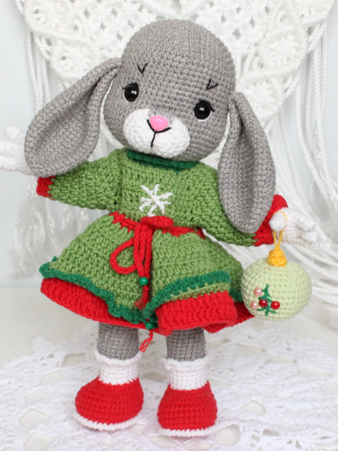 Spring bunny amigurumi pattern ⋆ A Little Love Everyday, image size:1080x1440