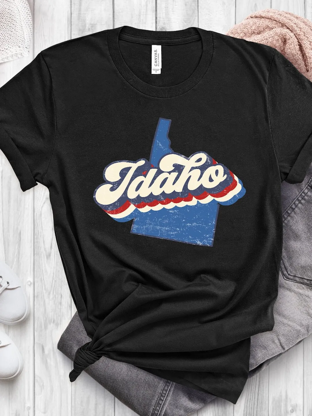 Idaho Fan Shirt: Vintage Style College Sweatshirt - Soft Cotton Blend Tee
