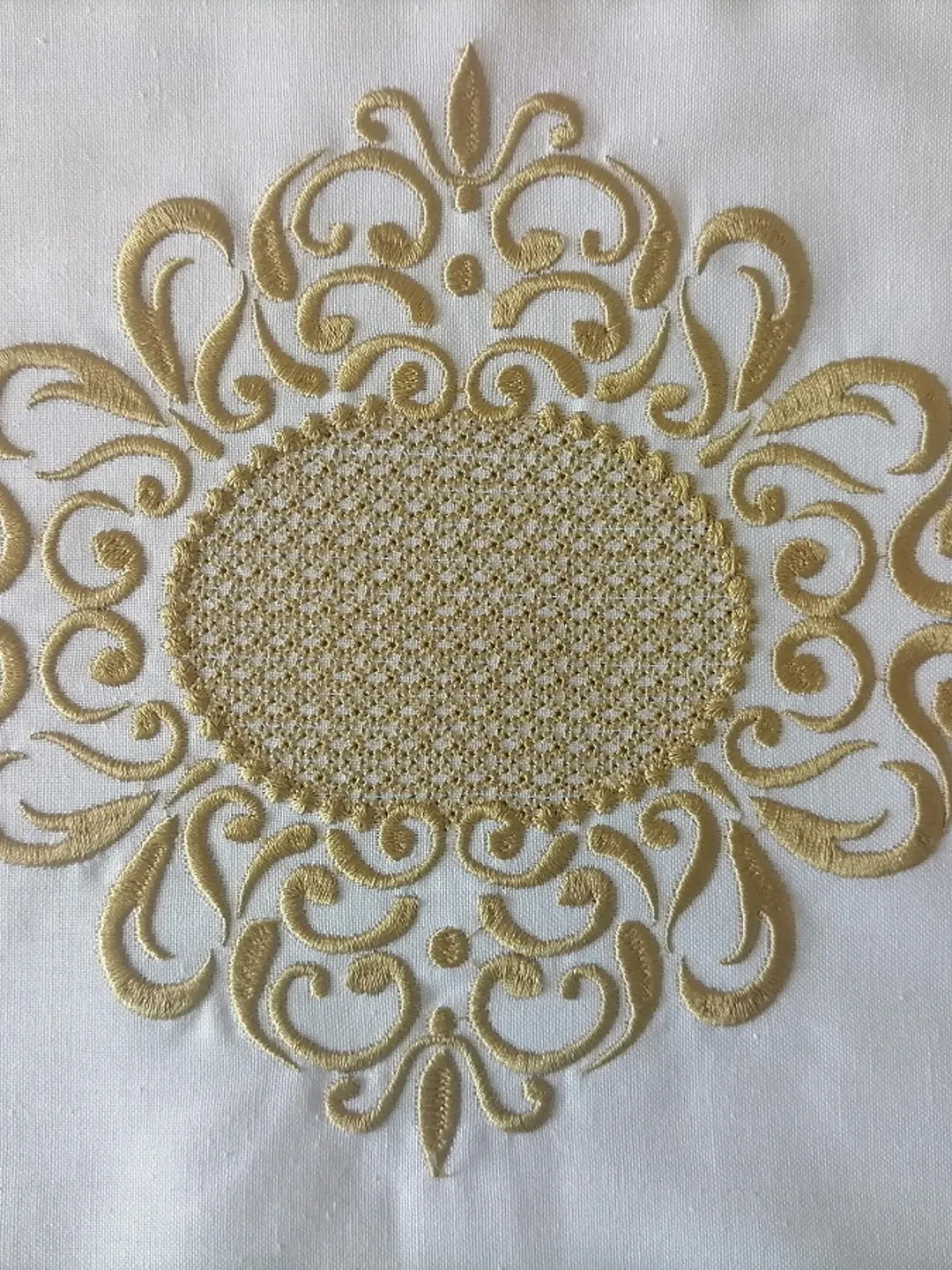Baroque monogram frame embroidery design