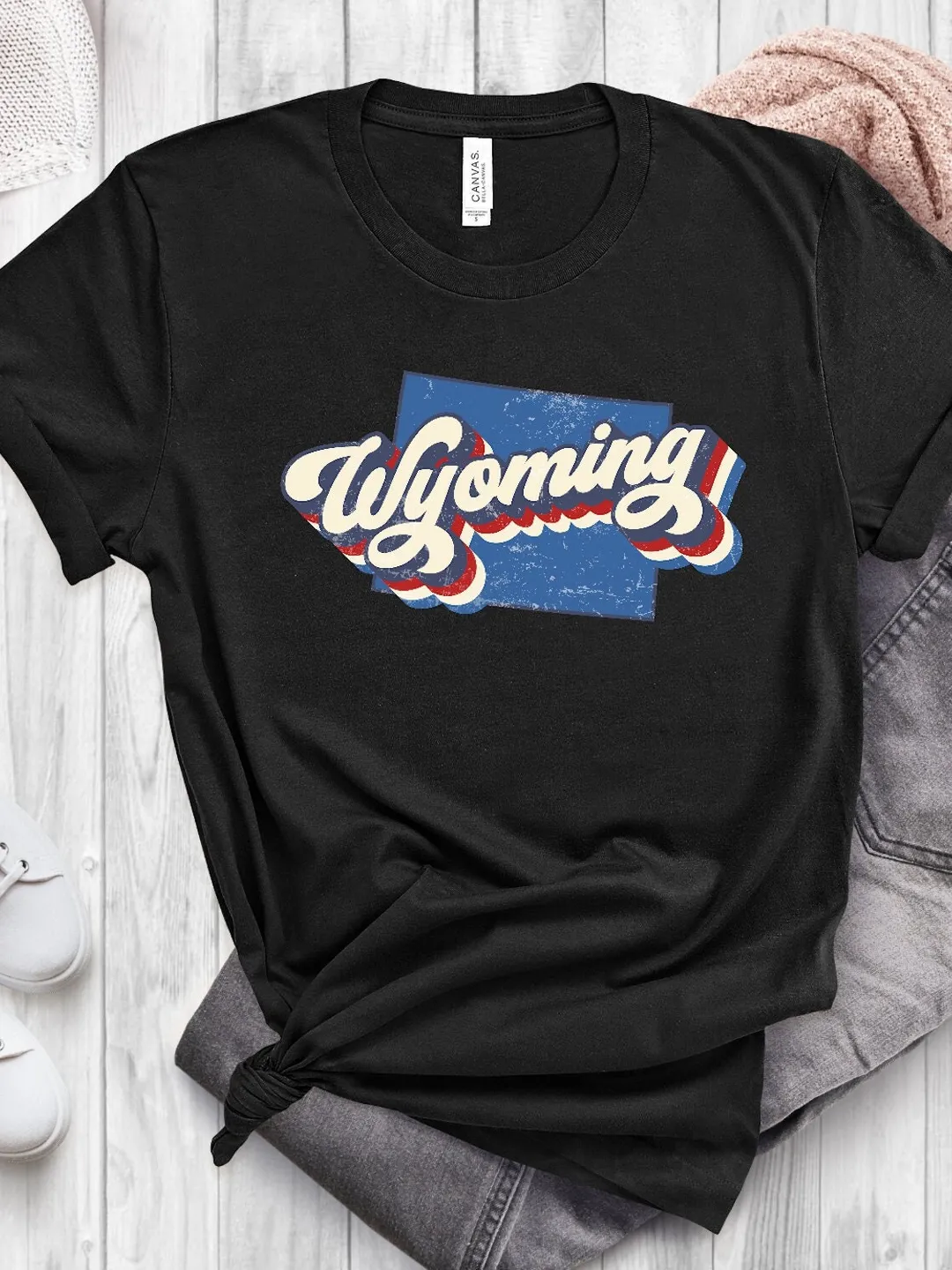 Wyoming Fan Shirt: Vintage Style - Soft Cotton Blend