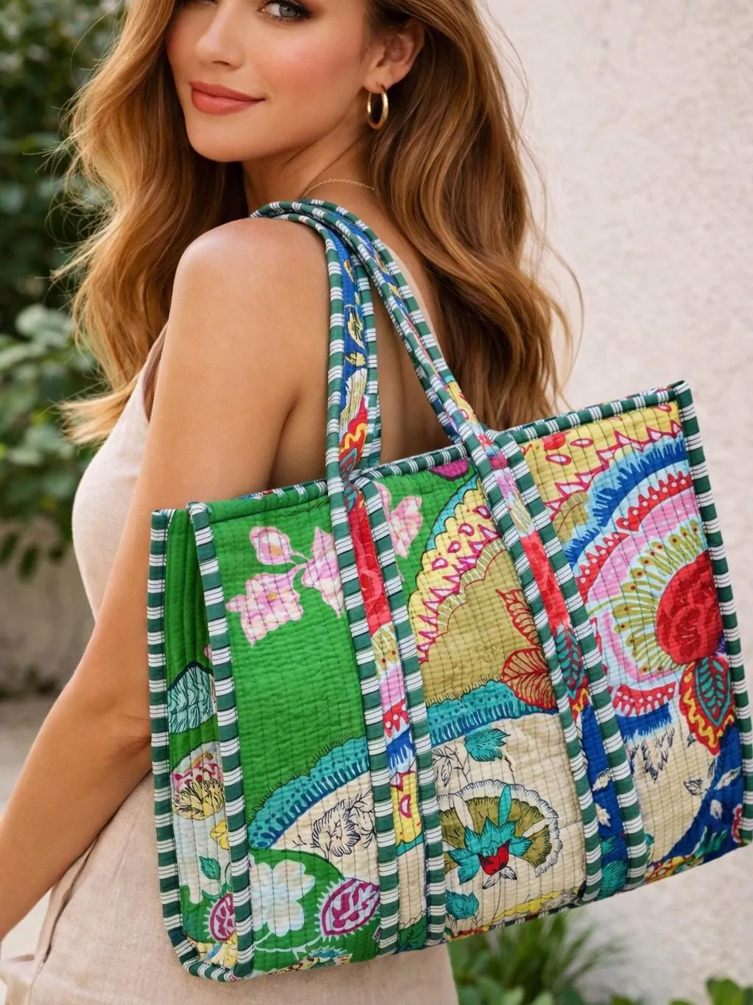 Colorful Quilted Tote Bag Handmade Patchwork Fabric Reusable  display picture 1