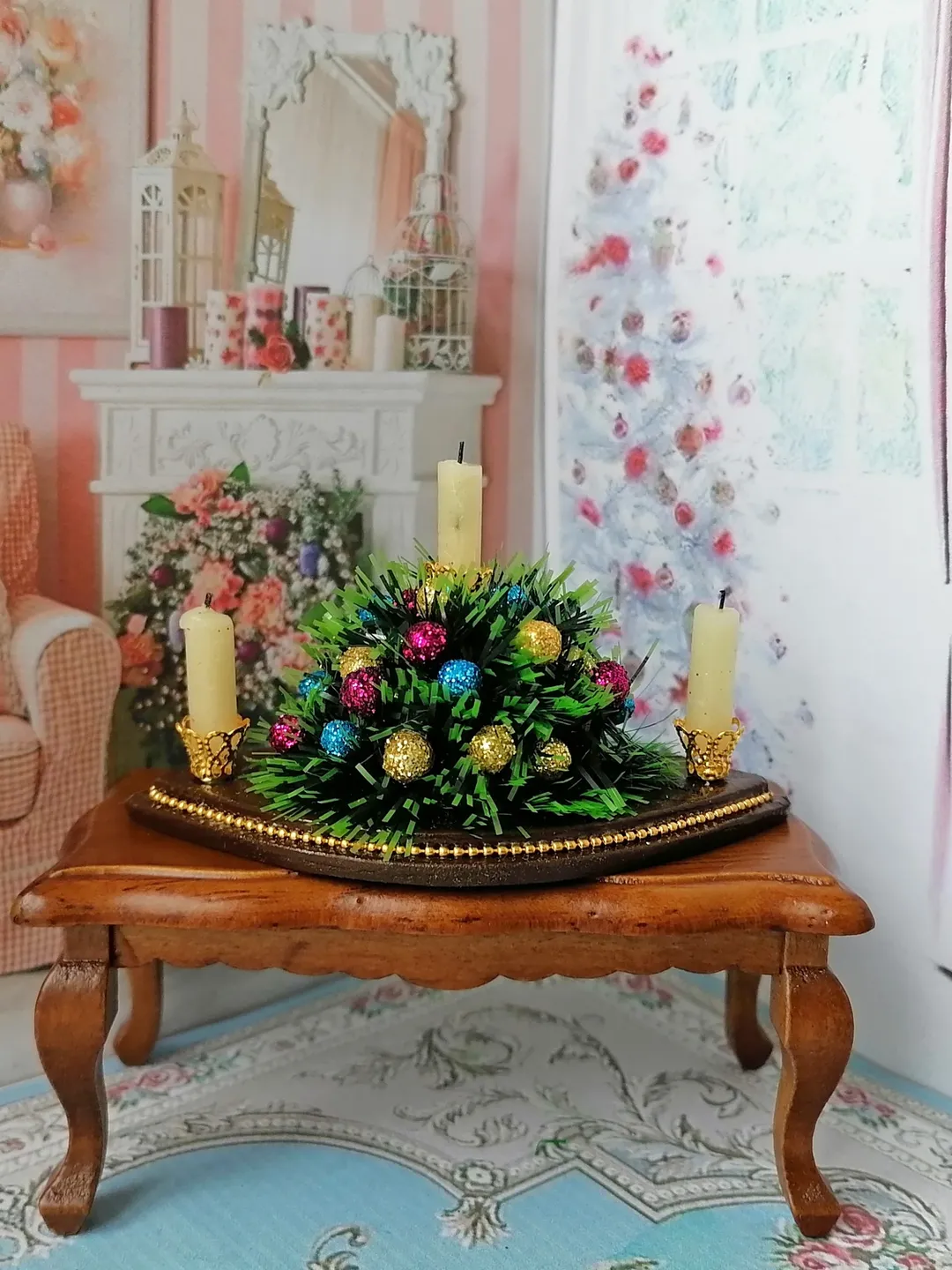 Christmas candlestick for a dollhouse. 1:12. handmade. Miniature dollhouse. Author's design