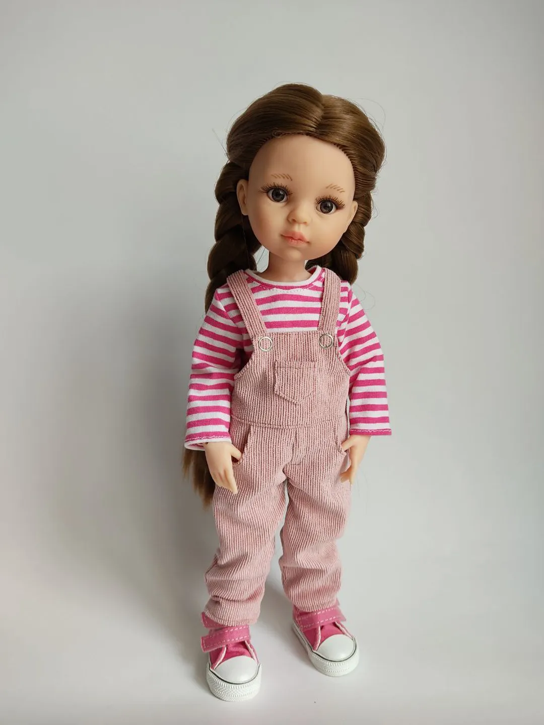 PDF sewing pattern for Paola Reina dolls.