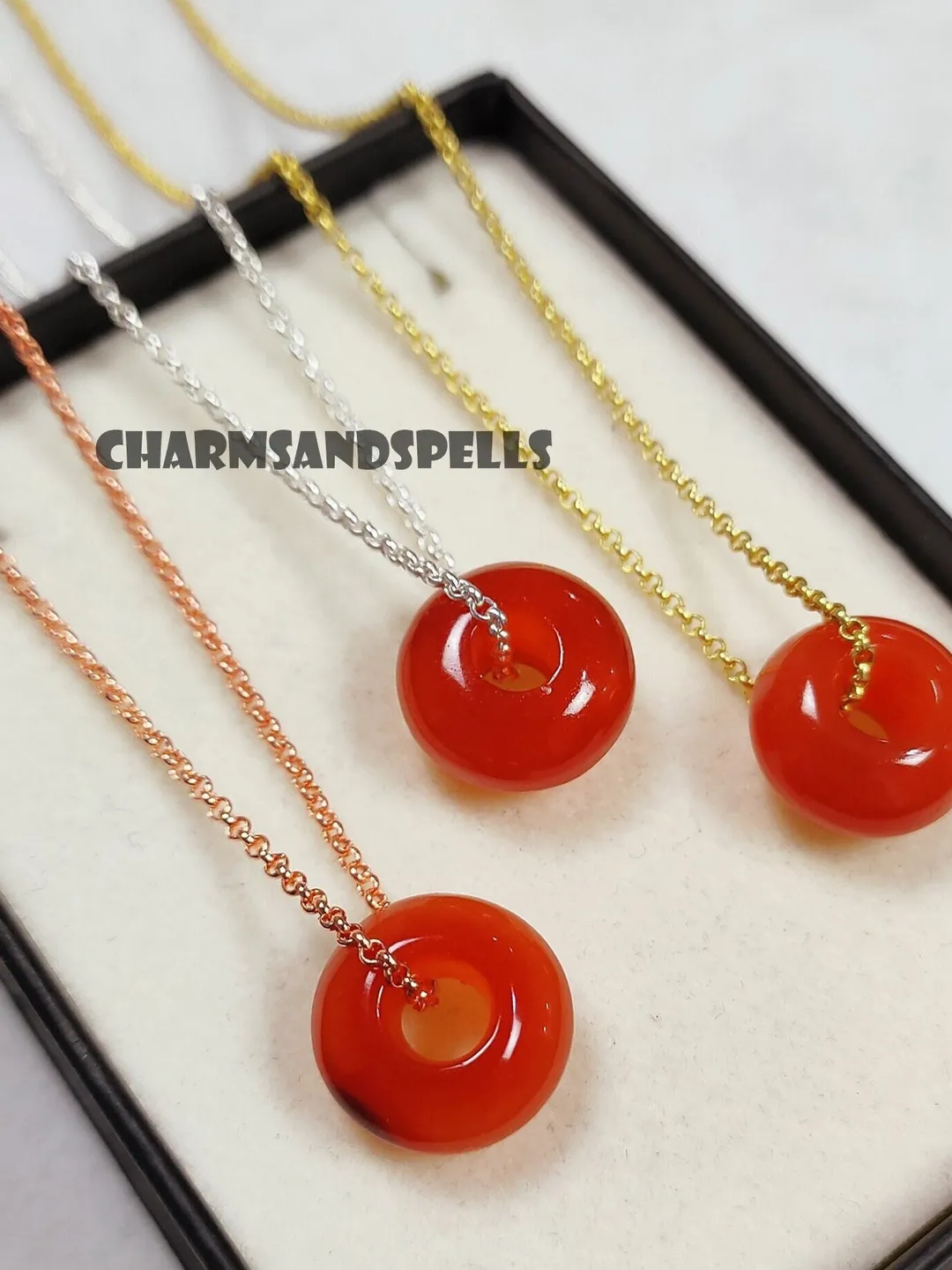 Natural Carnelian Donut Necklace | Unique Carnelian Necklace | Gemstone Necklace | Spinner Necklace | Boho Fidget Jewelry | Christmas Gifts