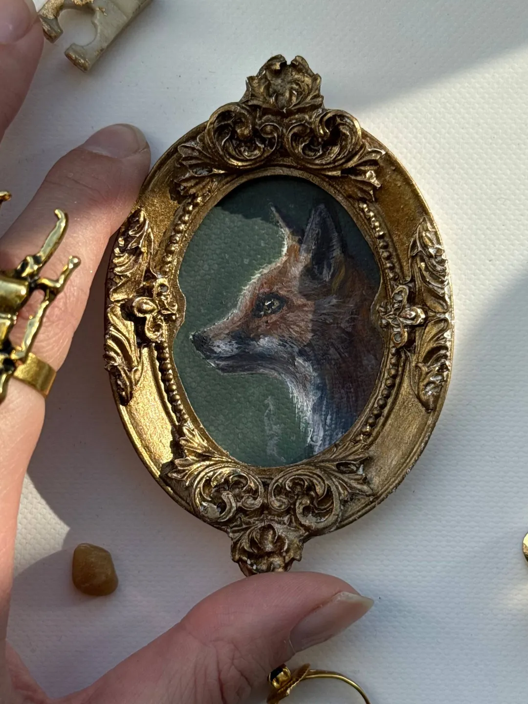 Framed Fox Oil Painting: Original Wild Animal Art Gold Oval Frame