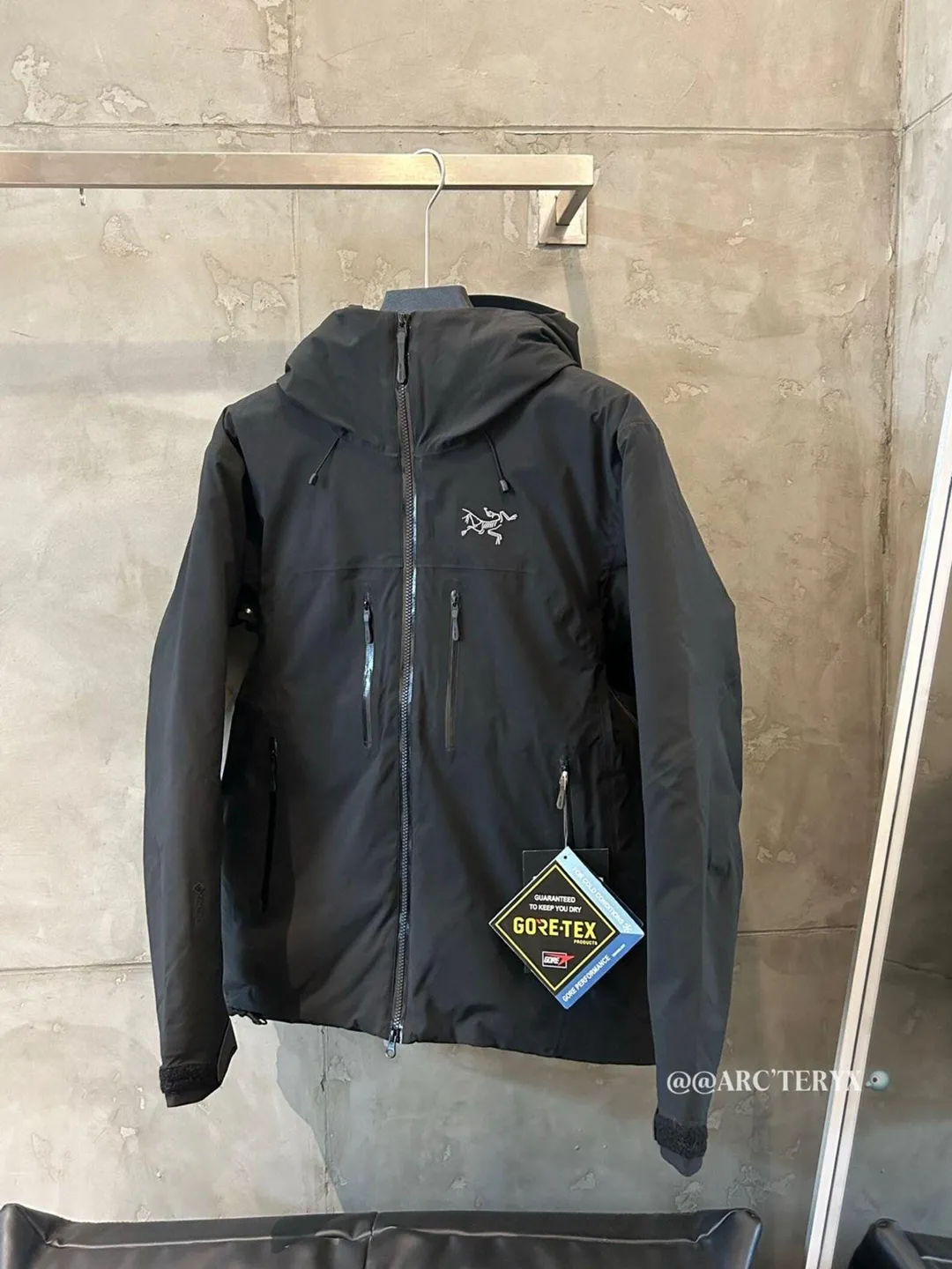 Arc'teryx 3-in-1 GORE-TEX Jacket – Waterproof Shell with