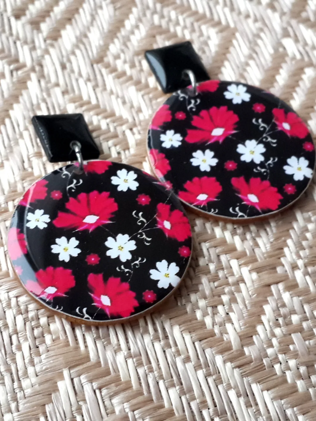 Flower Earrings, Round Wooden Earrings, Resin Statement Gipsy Earrings