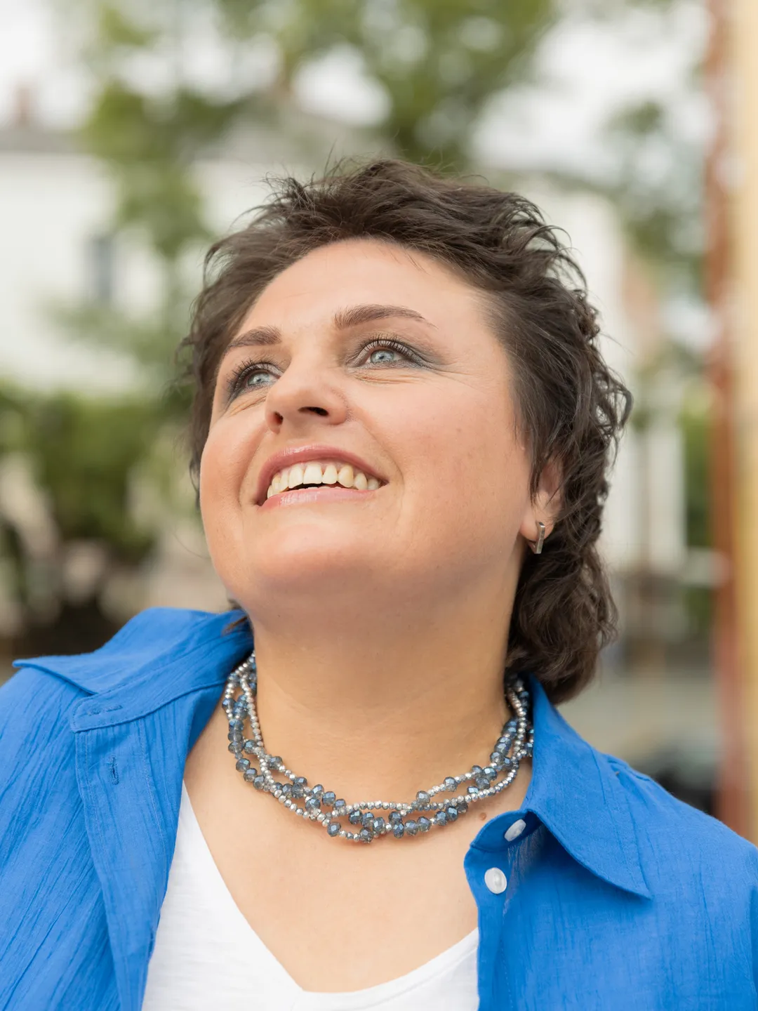 Blue silver necklace for women Interlaced glass bead necklace Handmade gift for her Unique charming choker Jewelry aesthetic