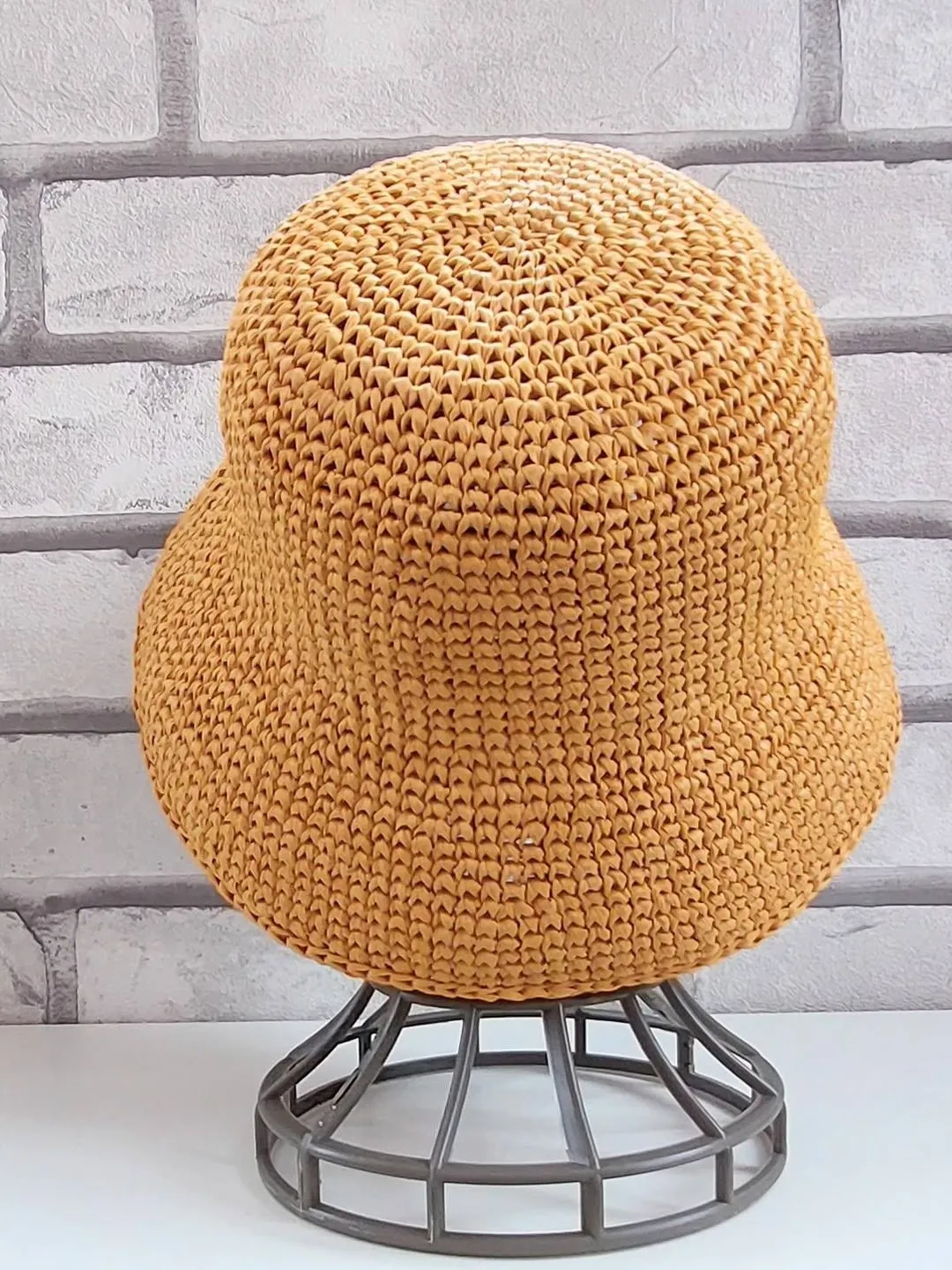 Sun basket hat Stylish straw accessories