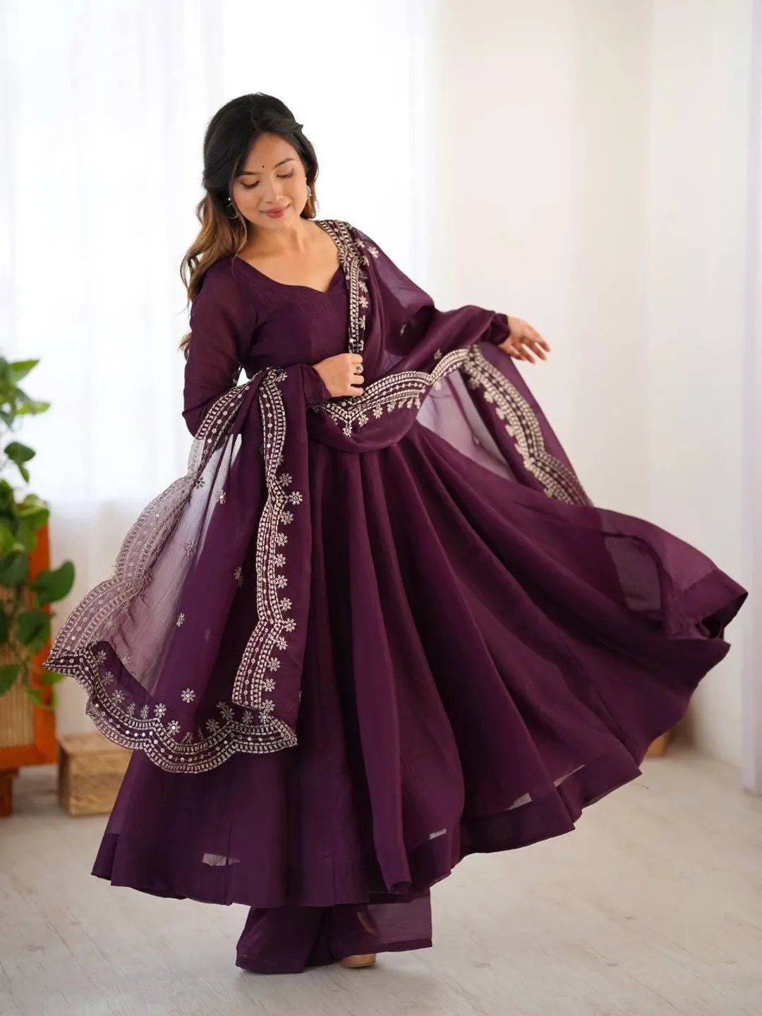 Embroidered Fandy Silk Salwar Kameez | Indian Wedding Dress