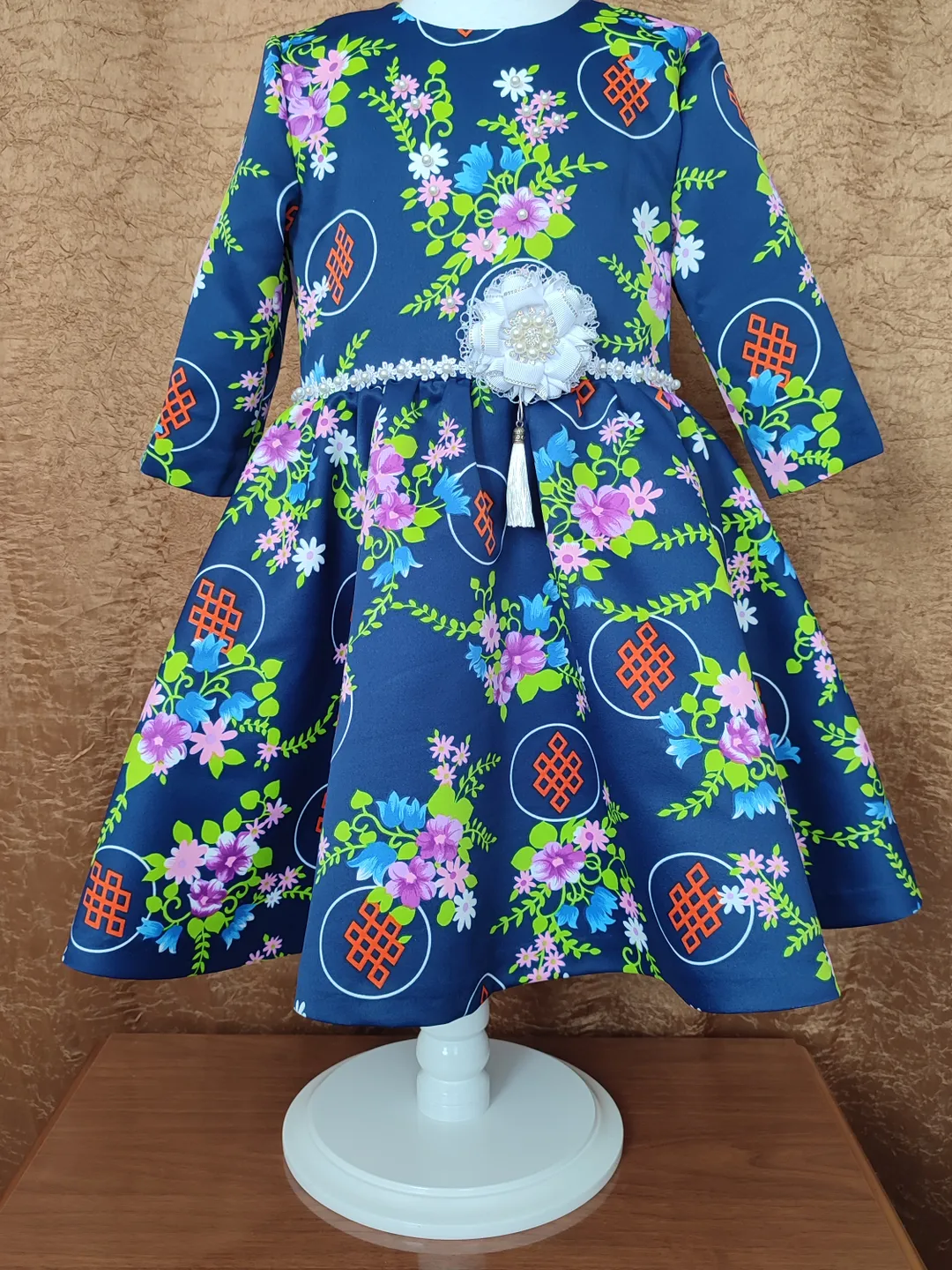 Blue elegant dress for girls 4-5 years old with floral print